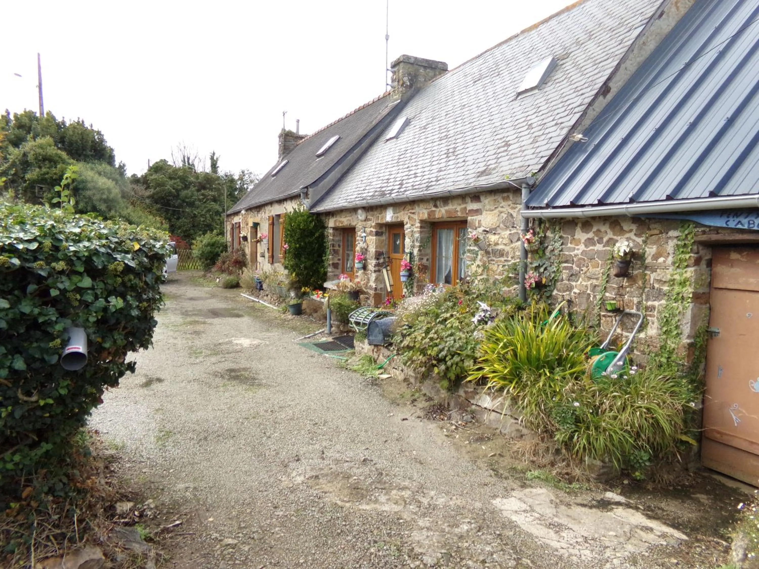 Neighbourhood in Ty Kozh De L'aber