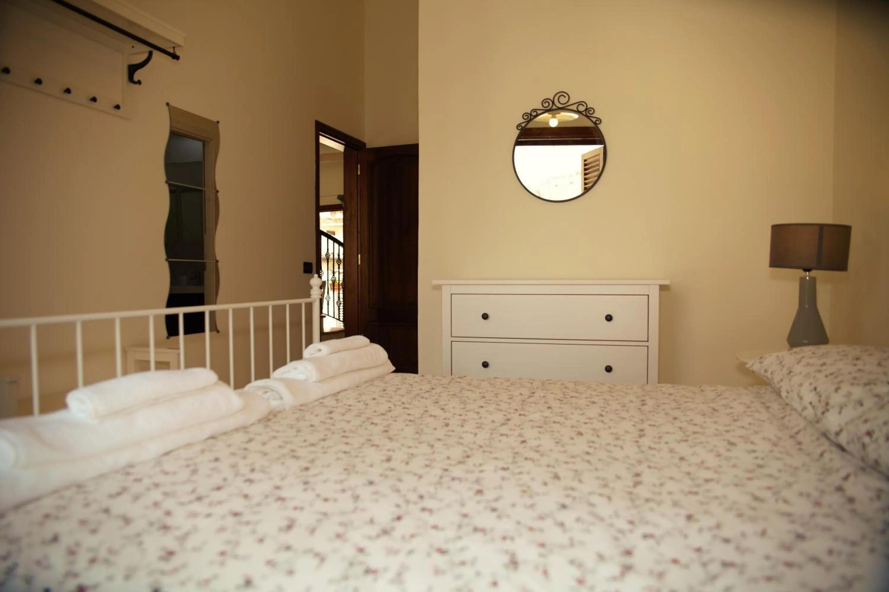 Bed in BnB DonnaLaura