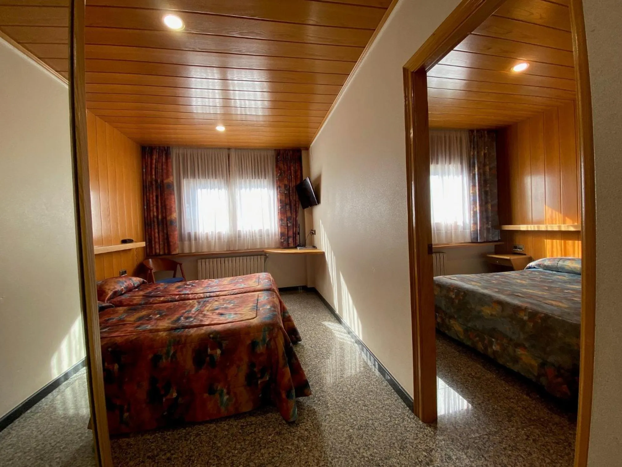 Bed in Hotel Sant Antoni