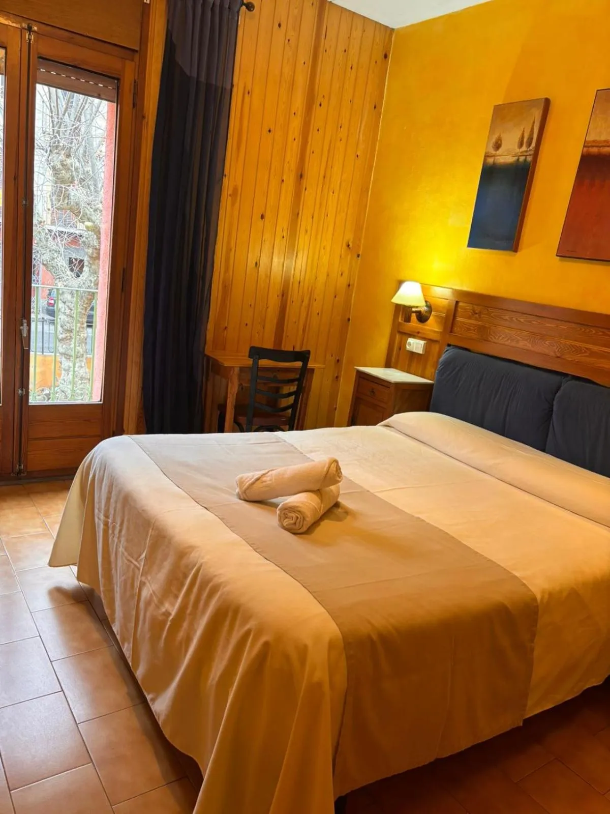 Bedroom, Bed in Hotel Prats