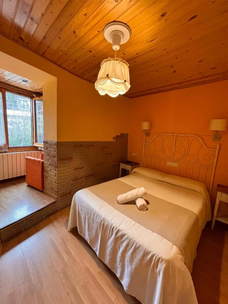 Bedroom, Bed in Hotel Prats