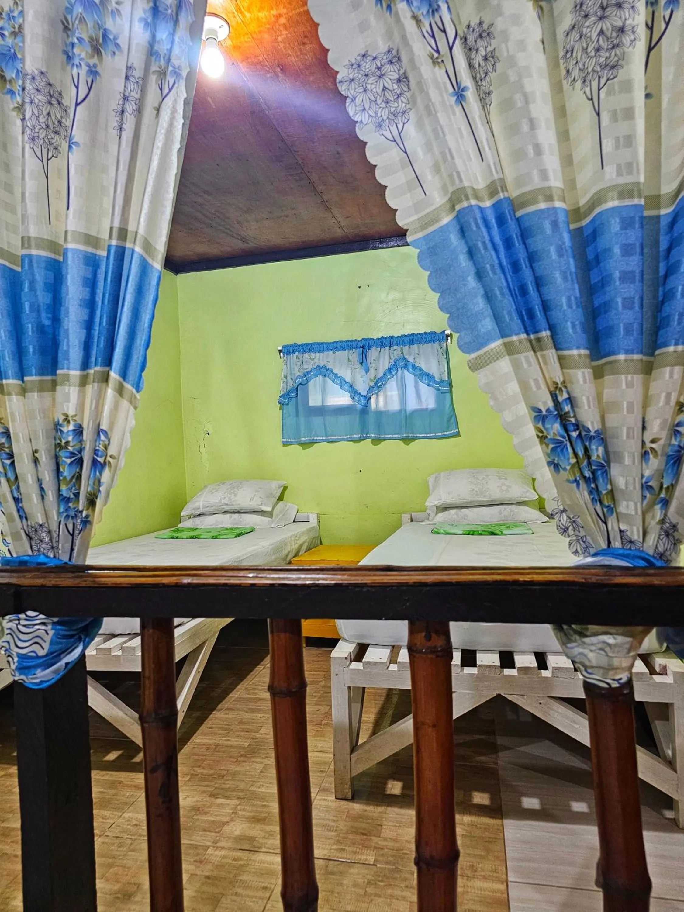 Bohol Sea Breeze Cottages and Resort