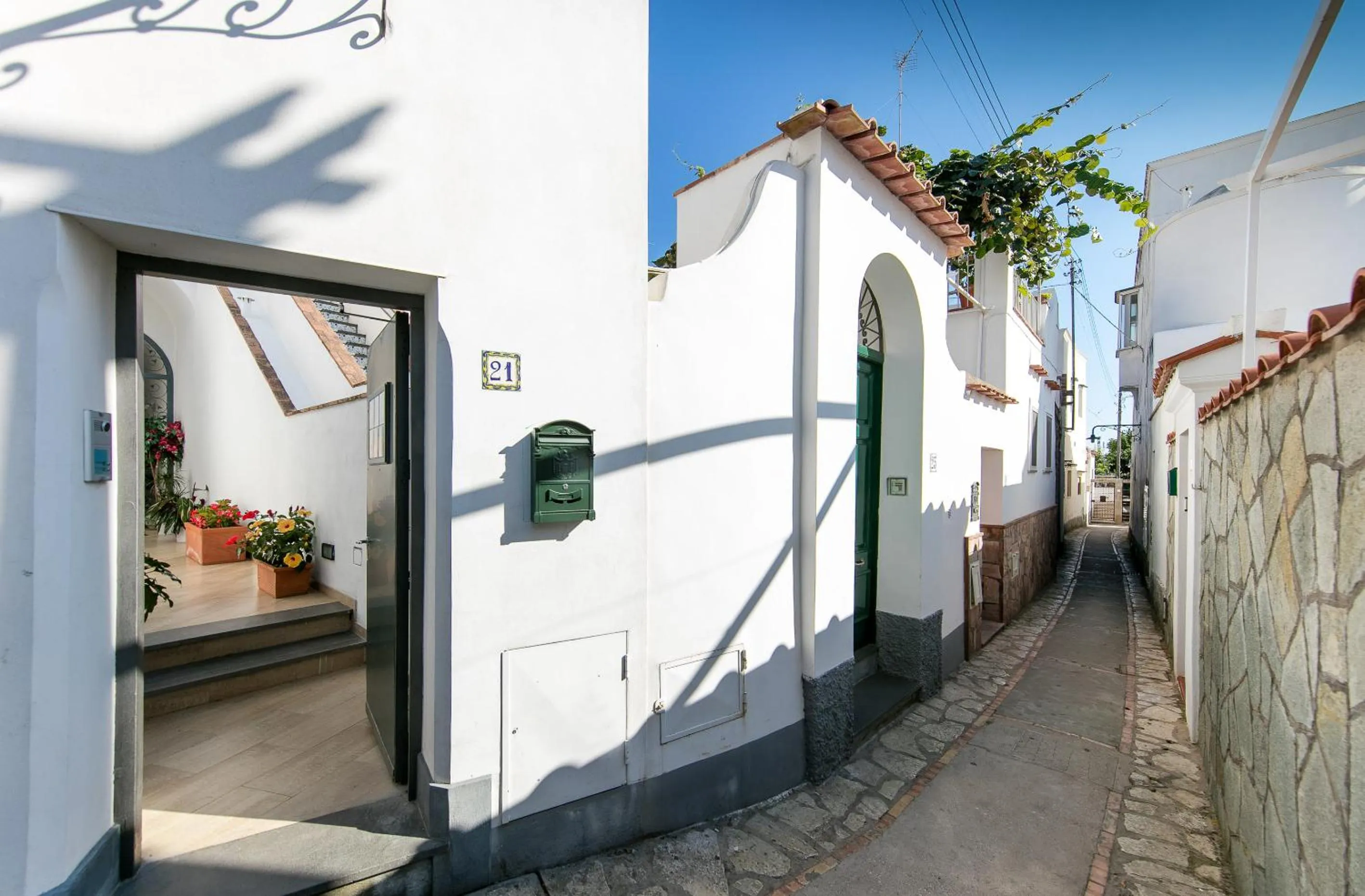 Property building in Capri Dreaming