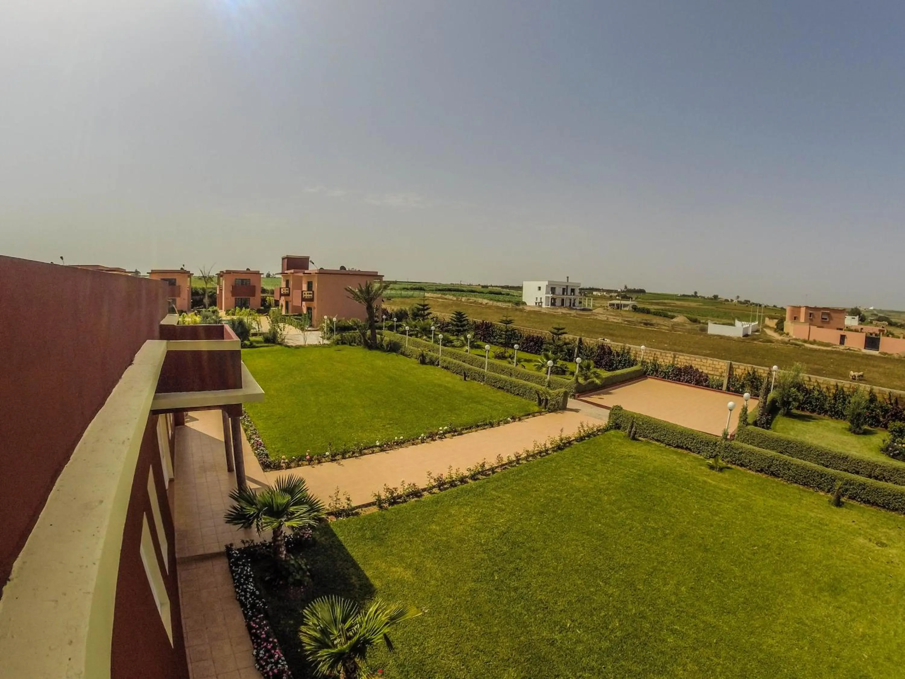 Business facilities in Zerad