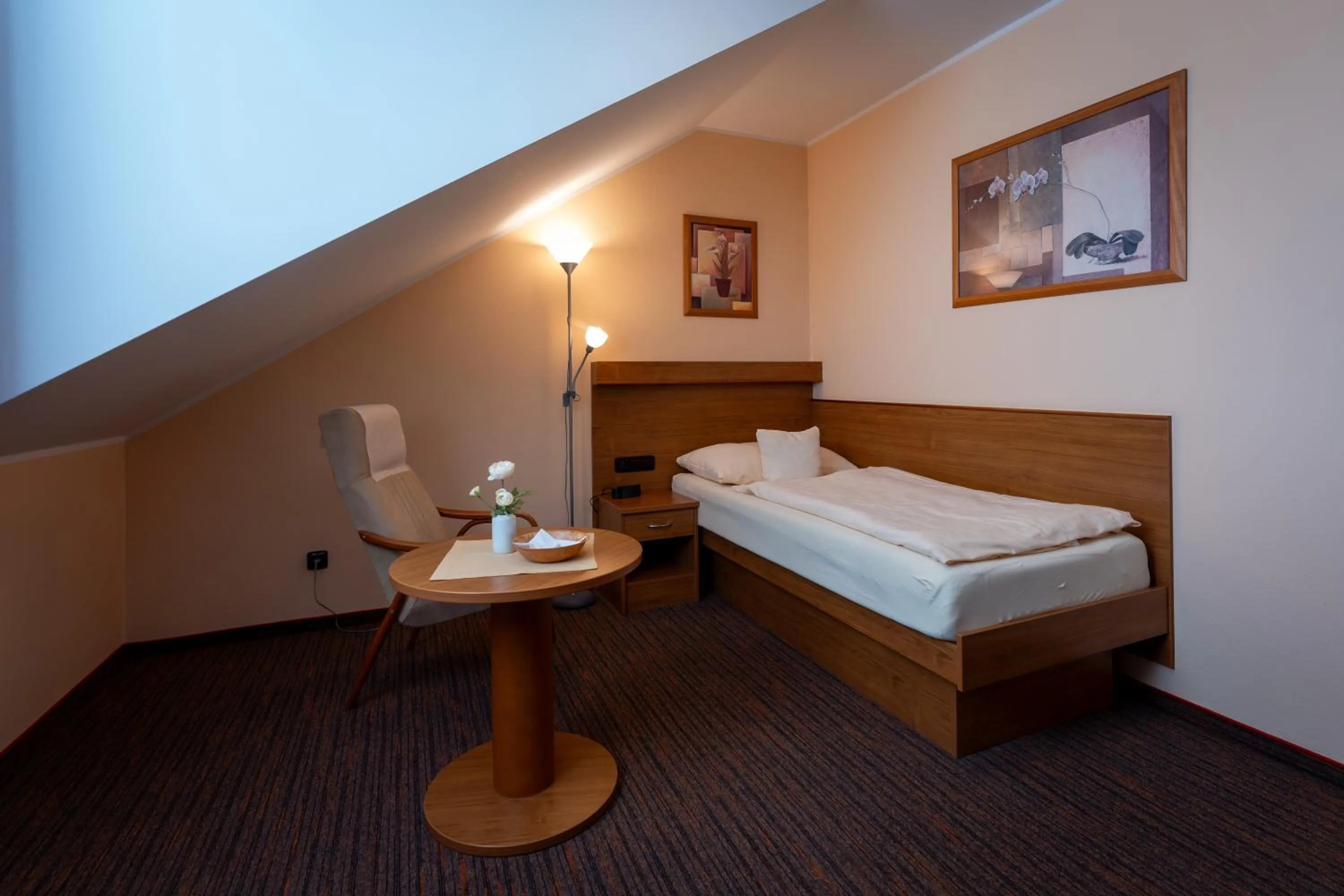 Photo of the whole room, Bed in LD PALACE Spa & Kur