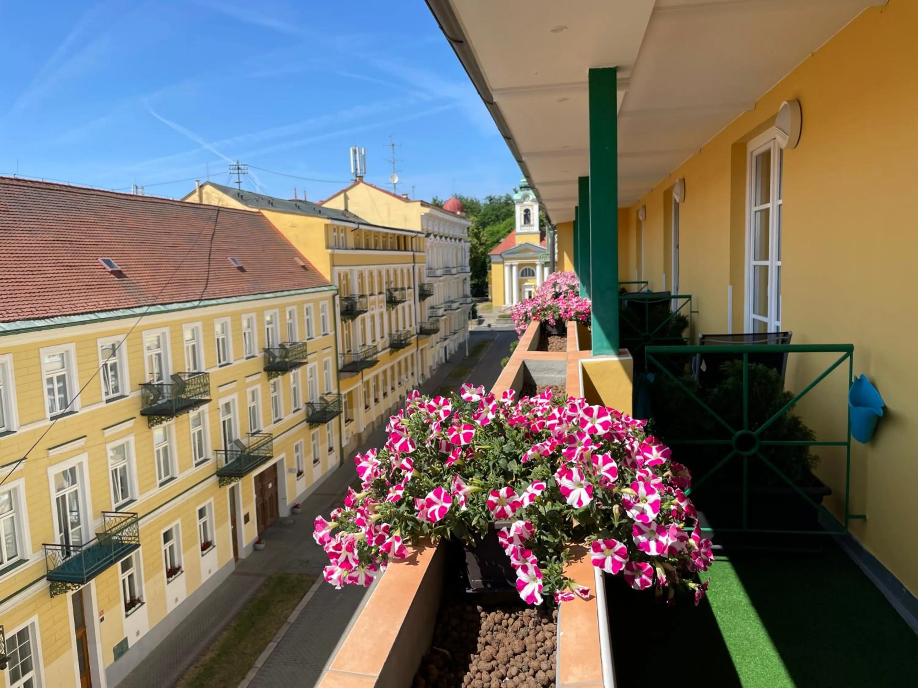 Balcony/Terrace in LD PALACE Spa & Kur
