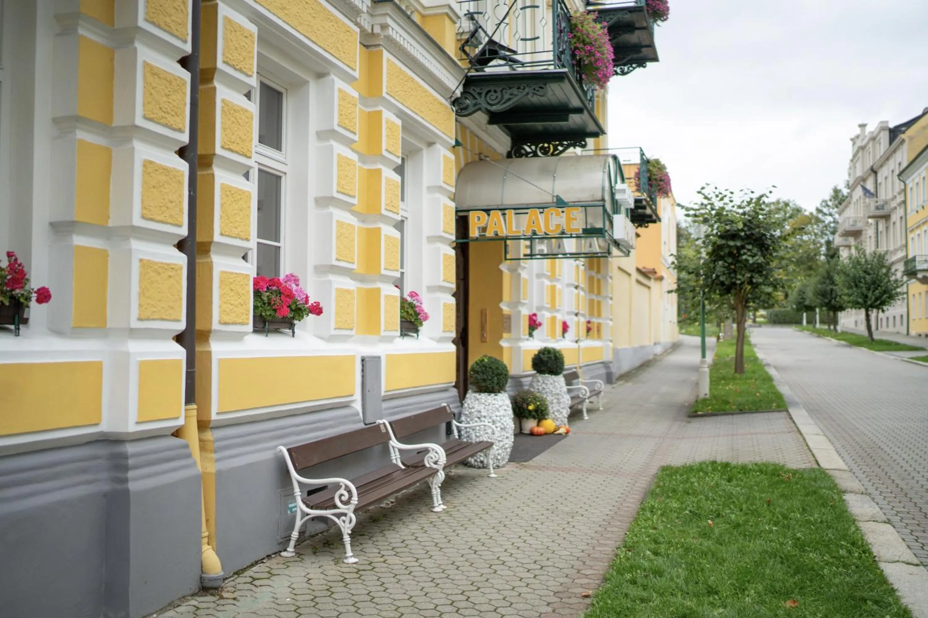 Property building in LD PALACE Spa & Kur