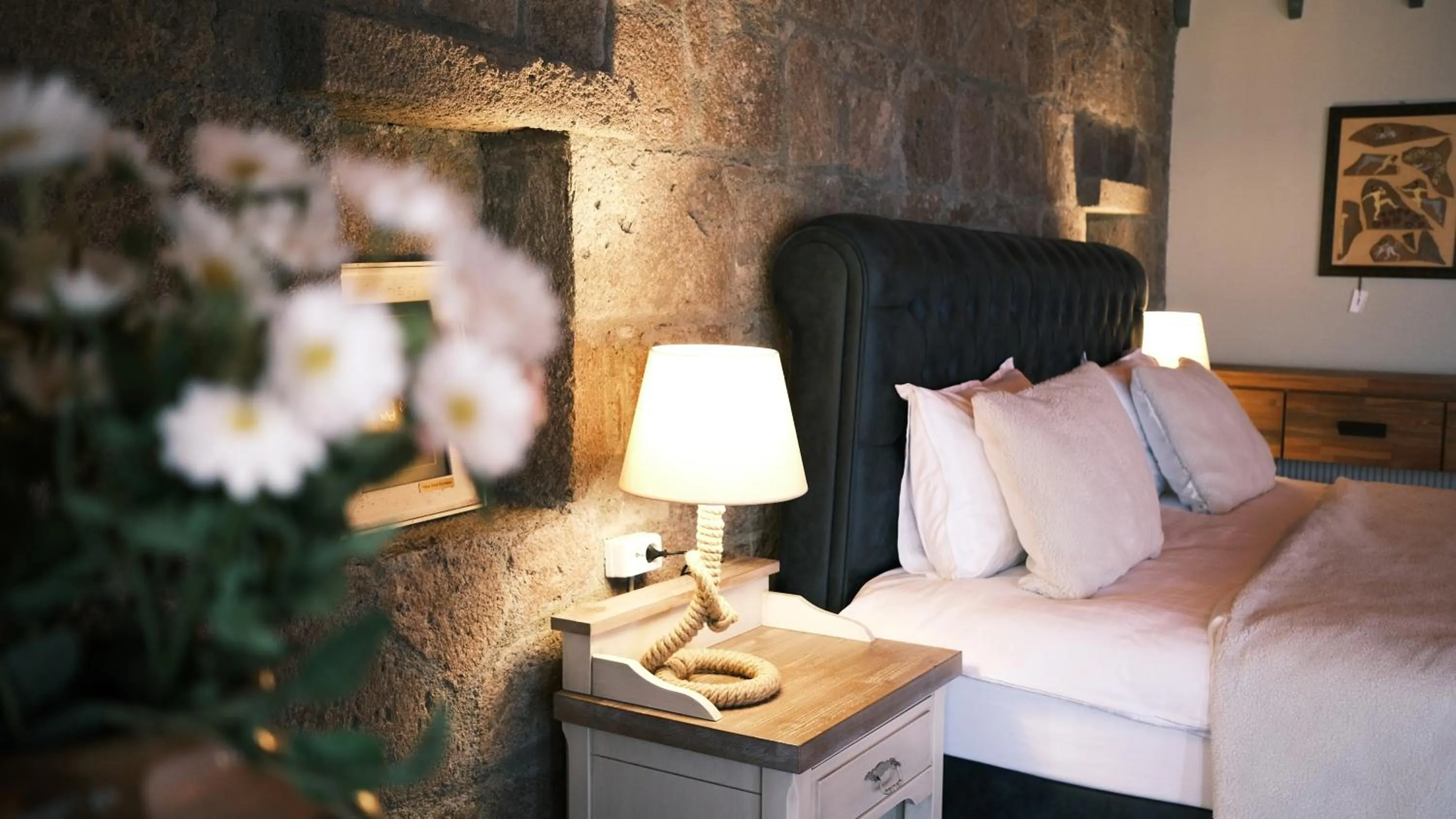 Bedroom, Bed in Assos Sunaba Kasri Hotel