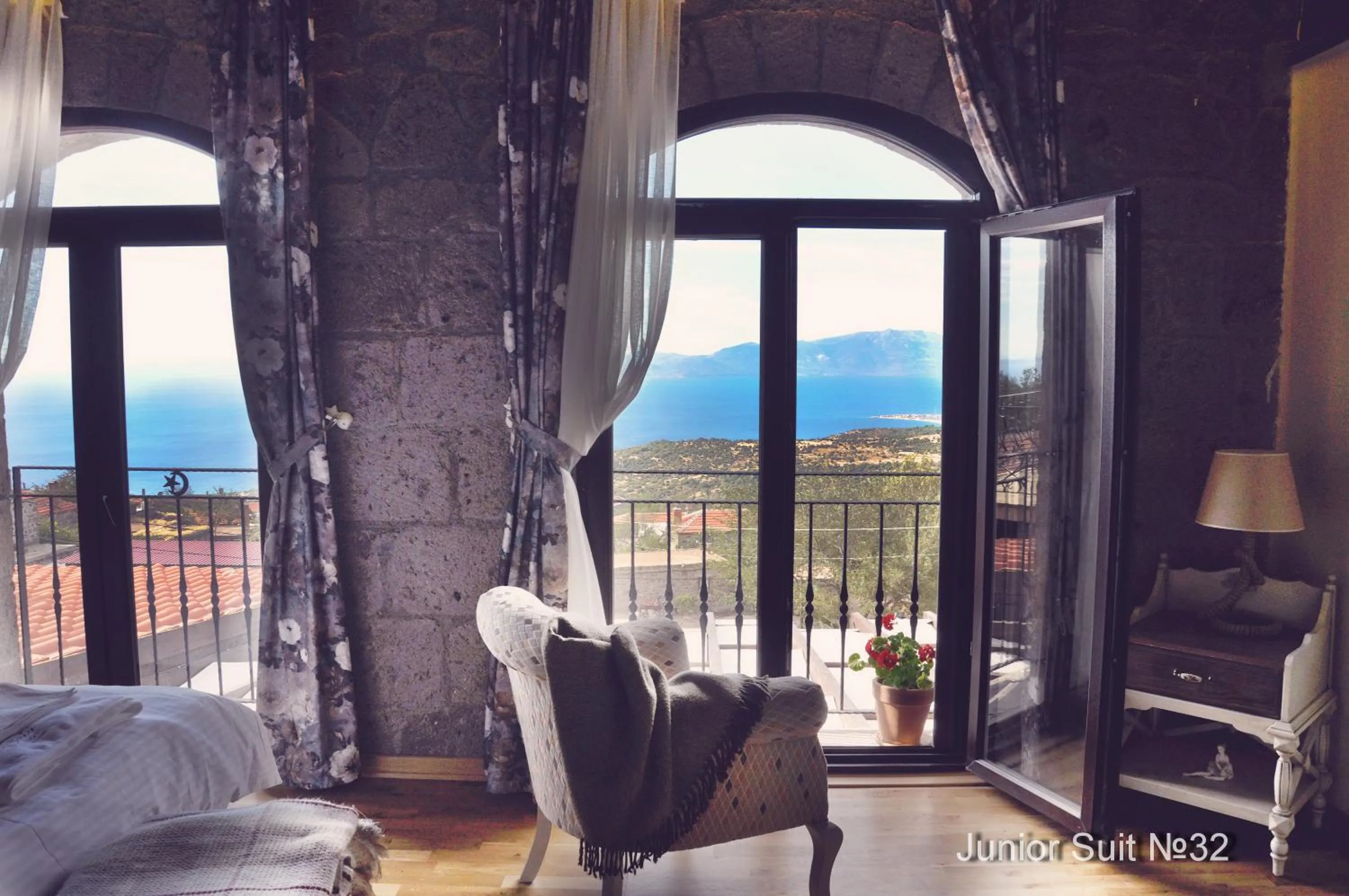 Seating area in Assos Sunaba Kasri Hotel