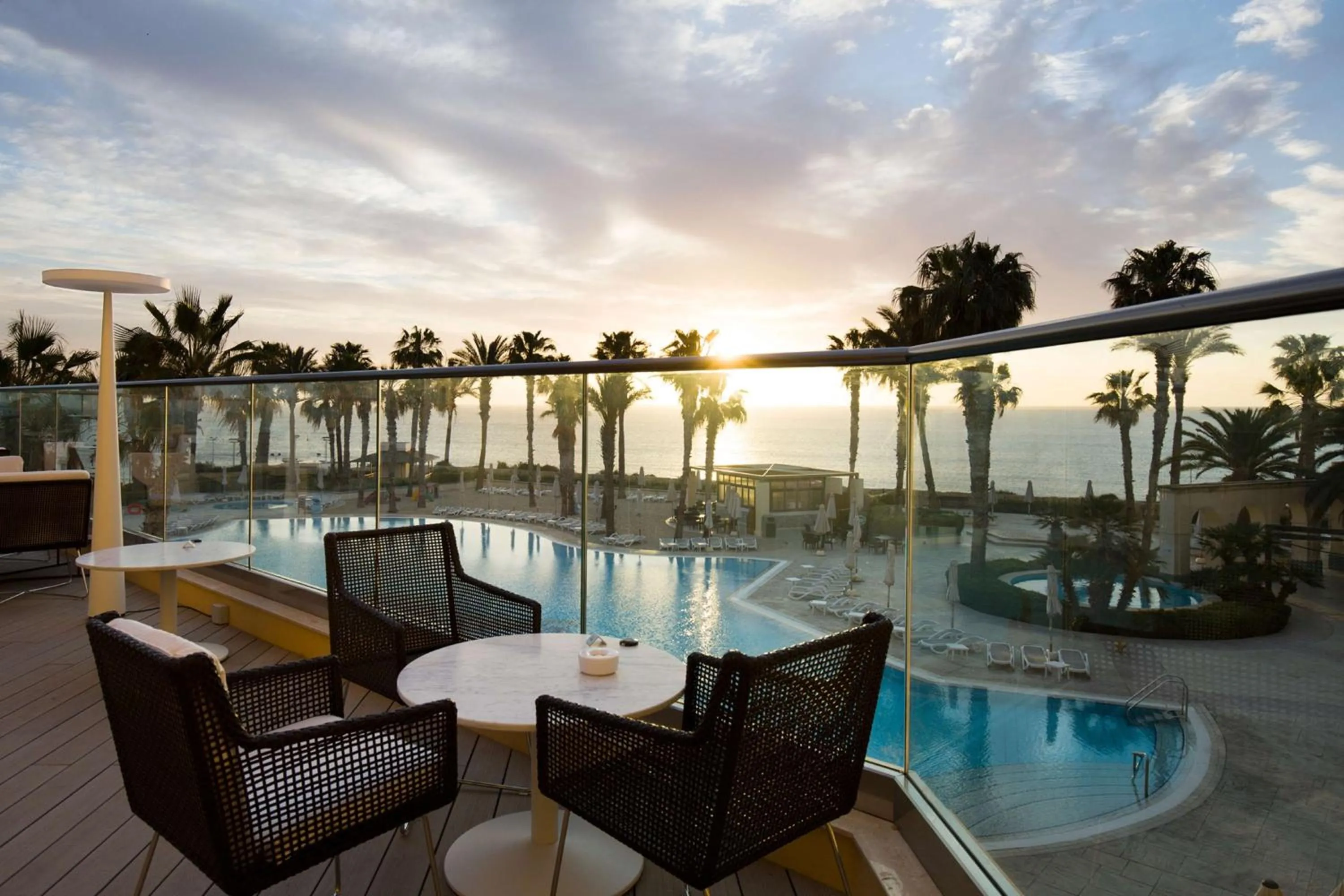 Pool view in Hilton Malta