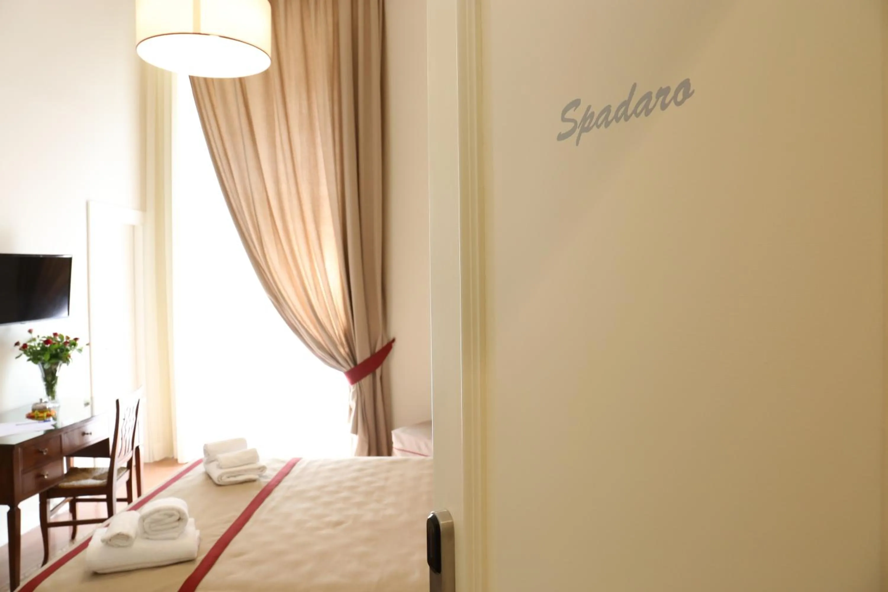 Photo of the whole room, Bed in Dimora delle Arti