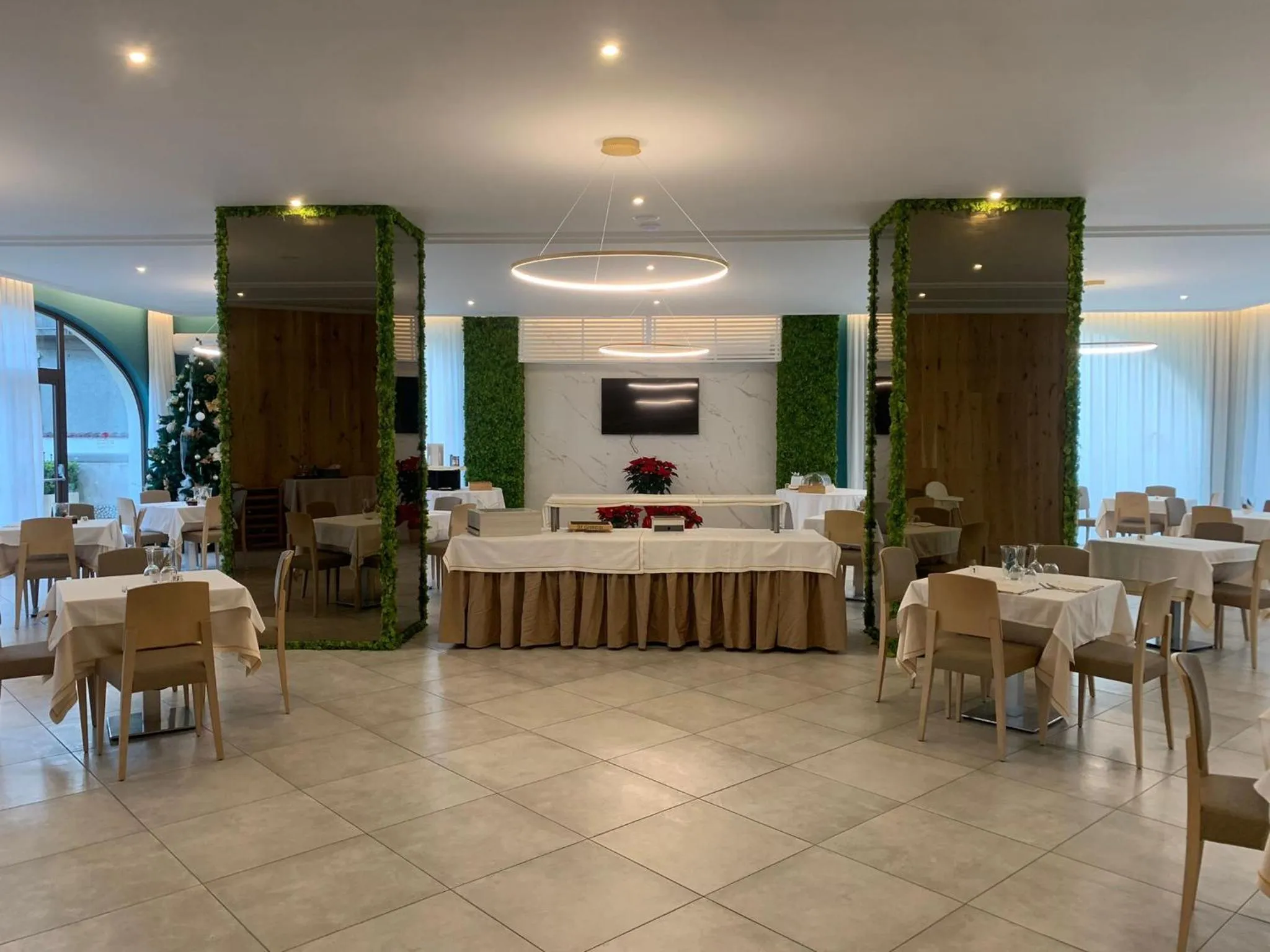 Restaurant/places to eat in Hotel St. Giorgio