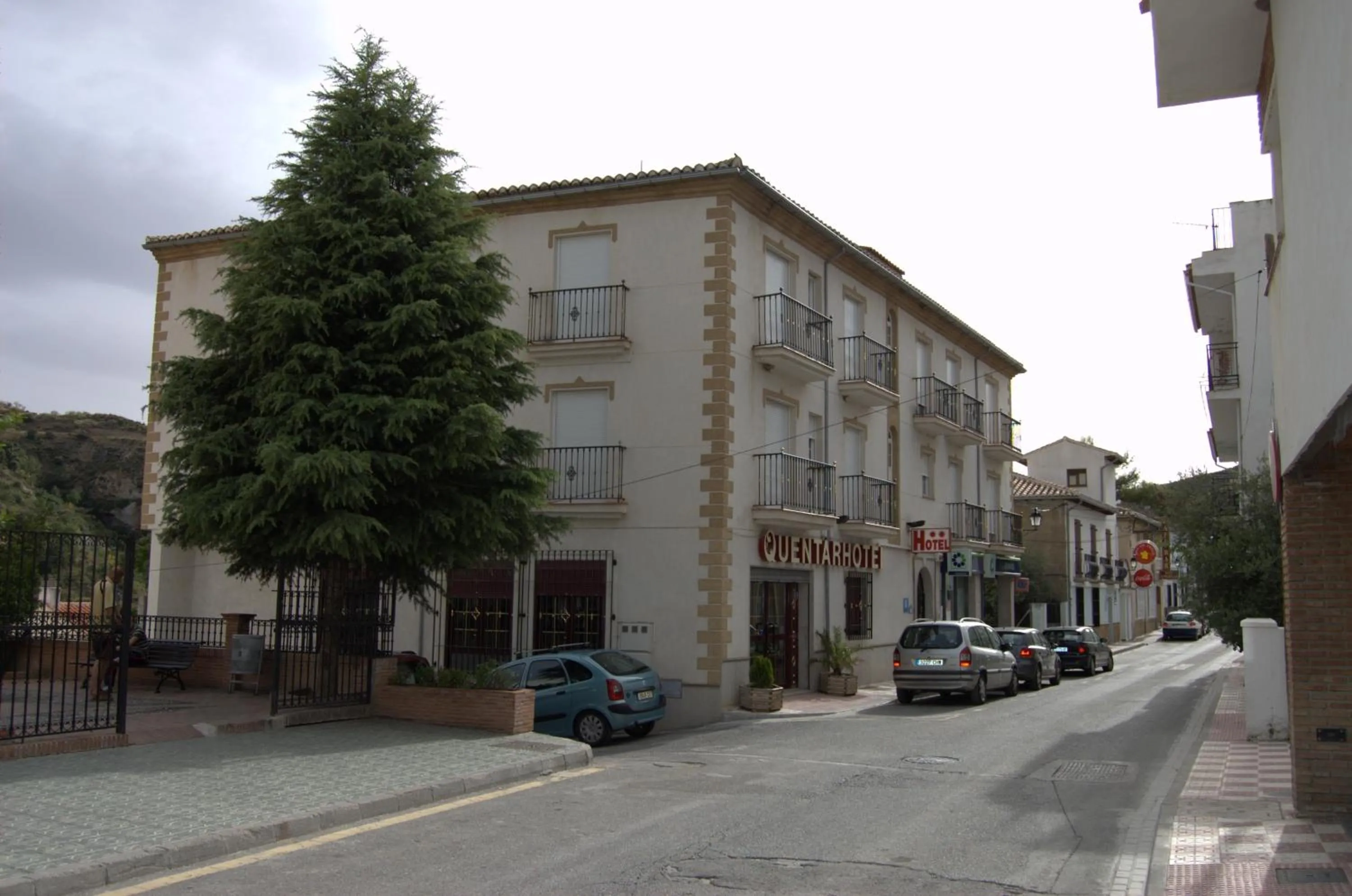 Facade/entrance in Quéntar Hotel Rural
