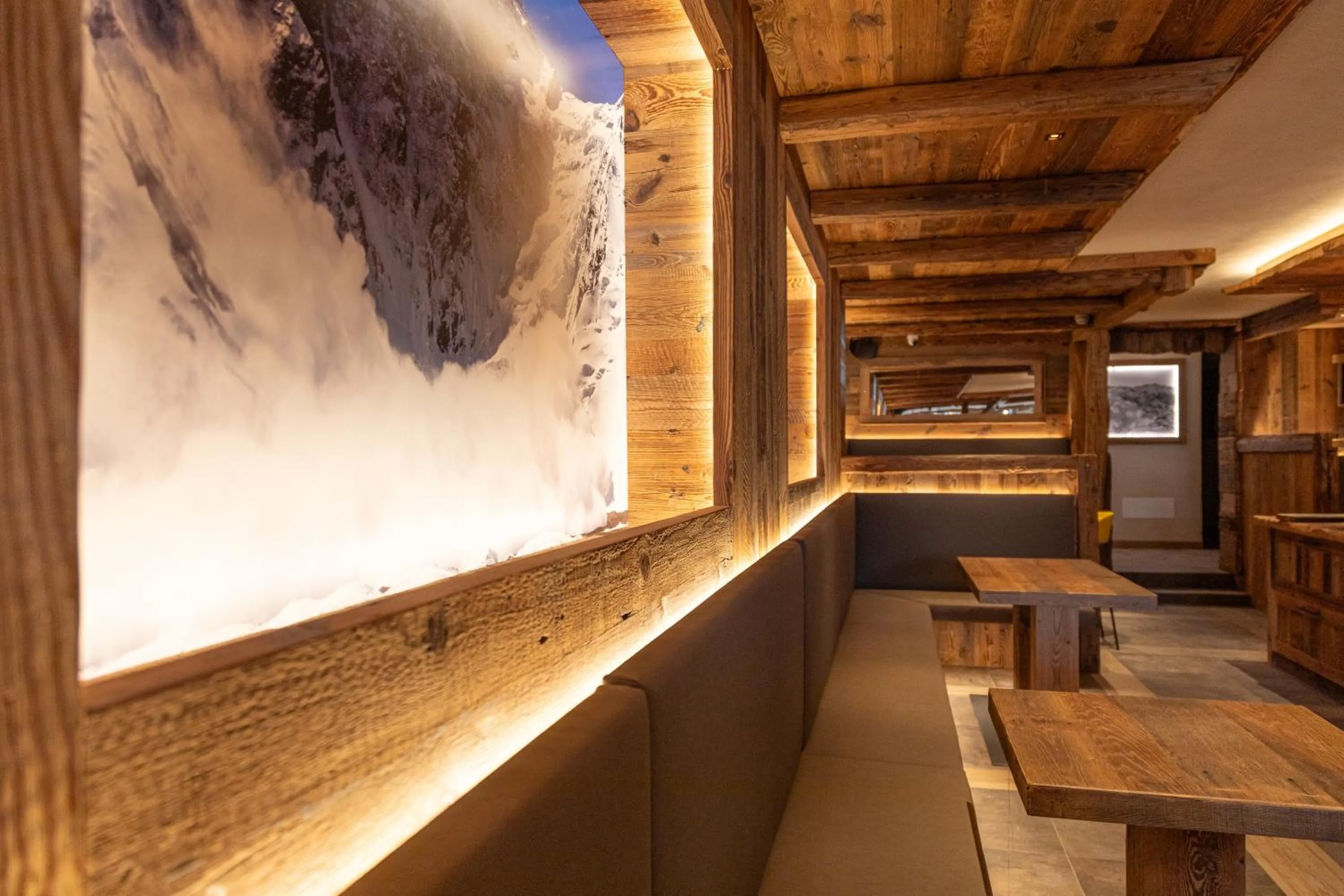 Breakfast in Avalanche - Alpine Boutique Hotel