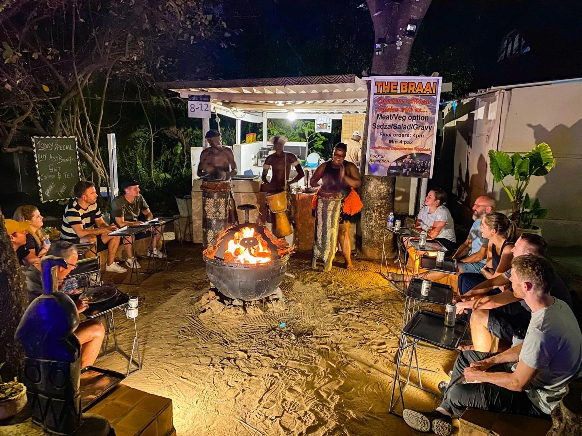 BBQ facilities in Victoria Falls Backpackers Lodge