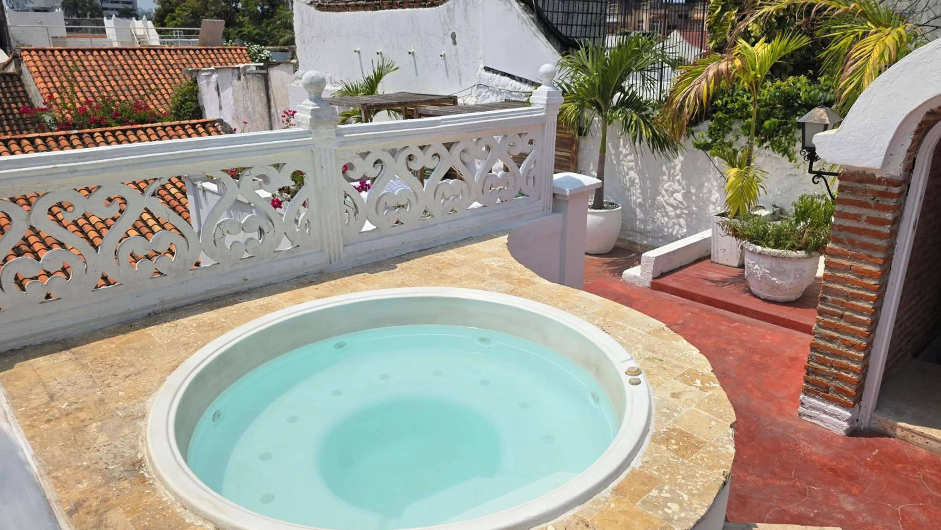 Hot Tub in Hotel Casa la Tablada By GB Collection