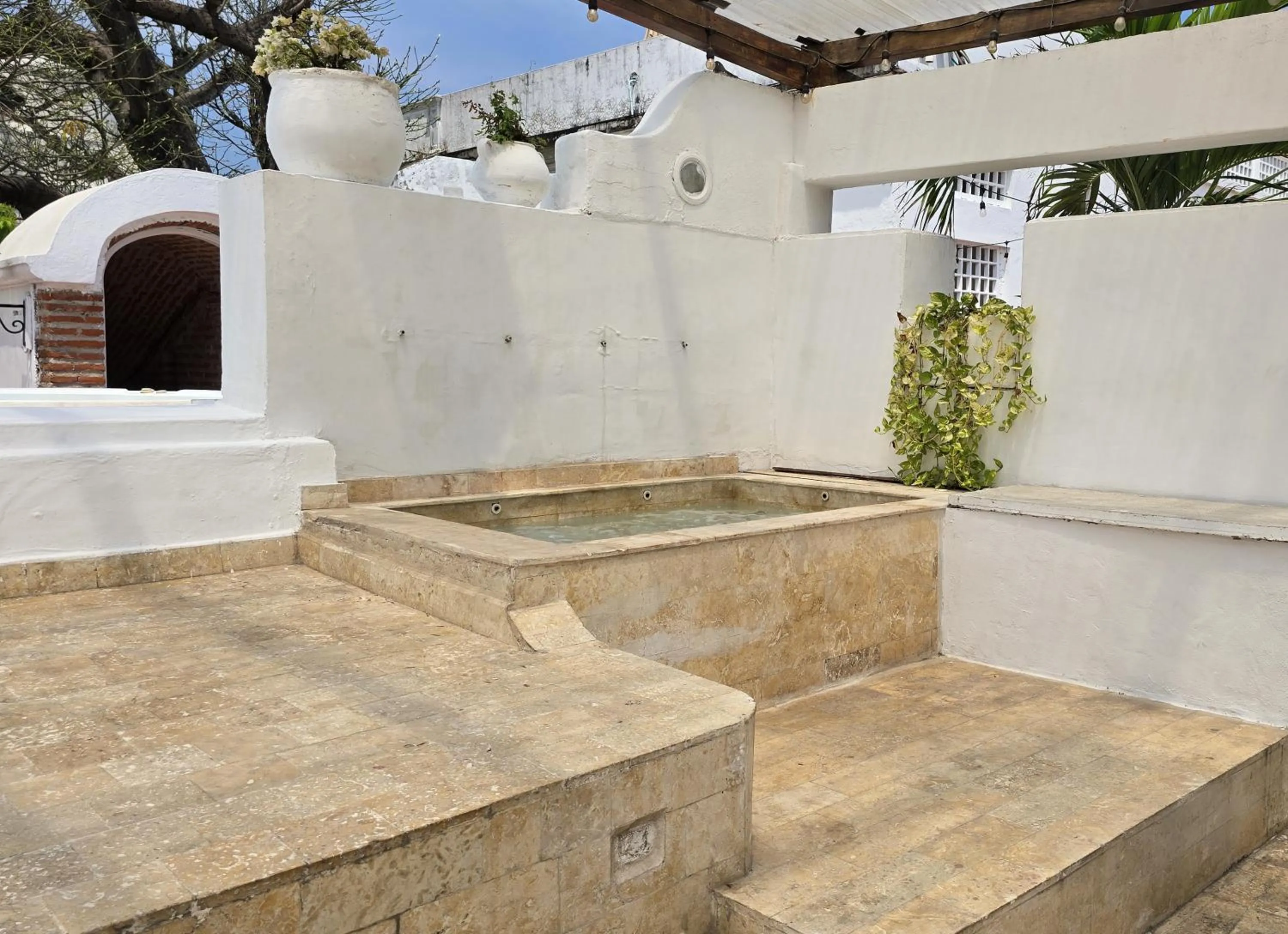 Hot Tub in Hotel Casa la Tablada By GB Collection