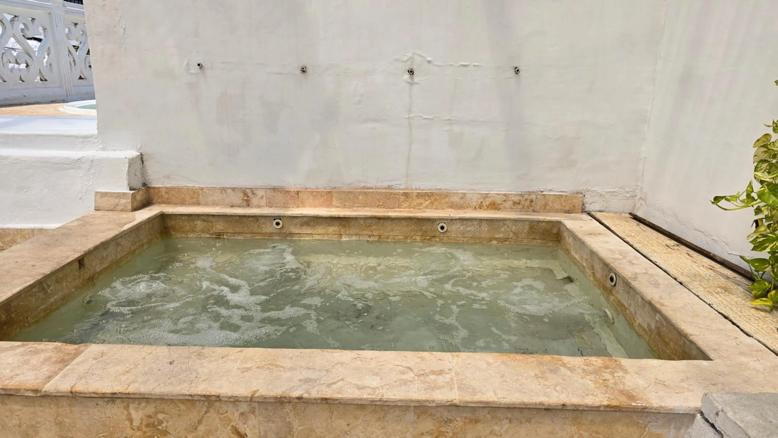 Hot Tub in Hotel Casa la Tablada By GB Collection