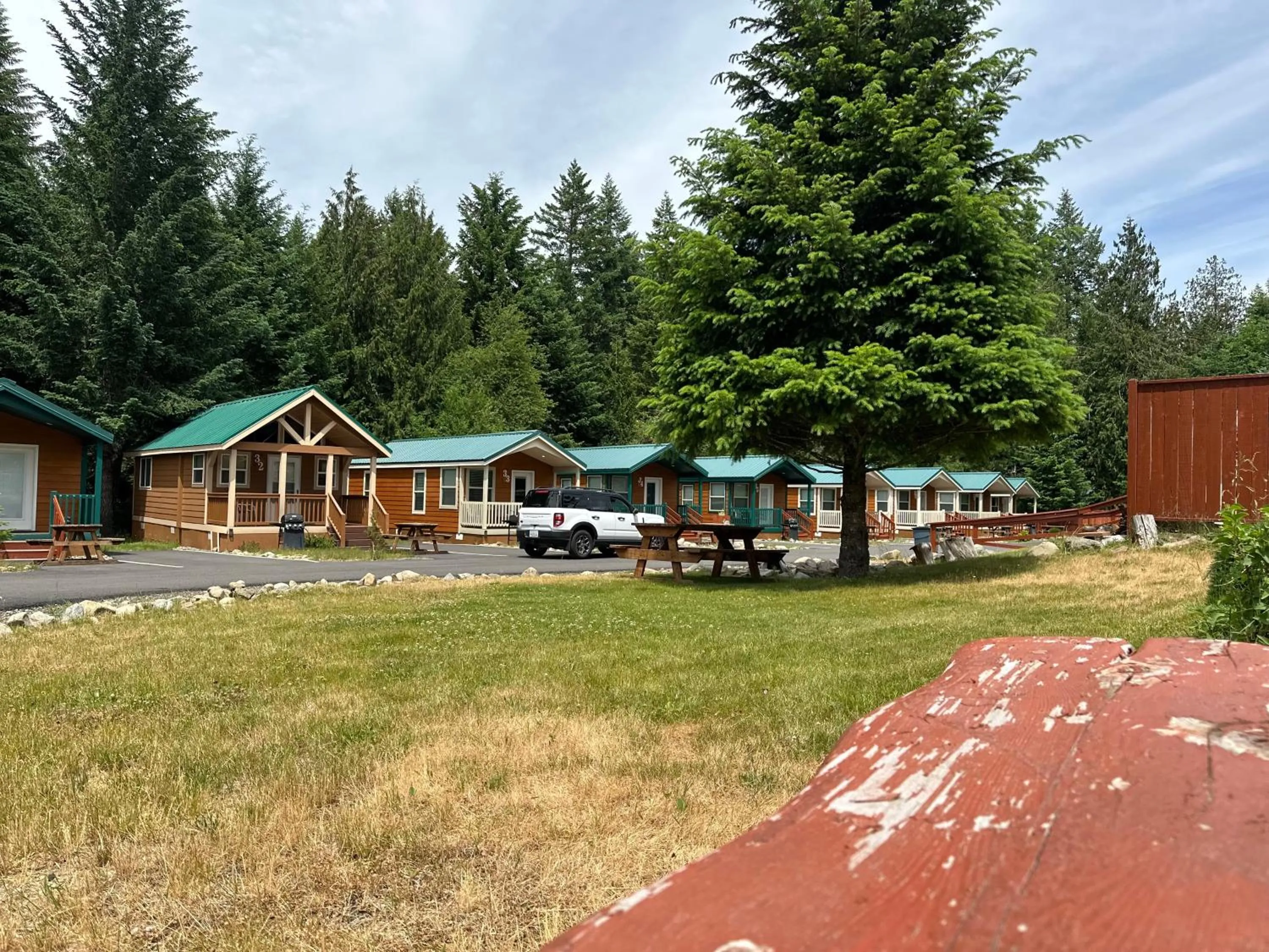 Property building in Packwood Lodge & Cabins