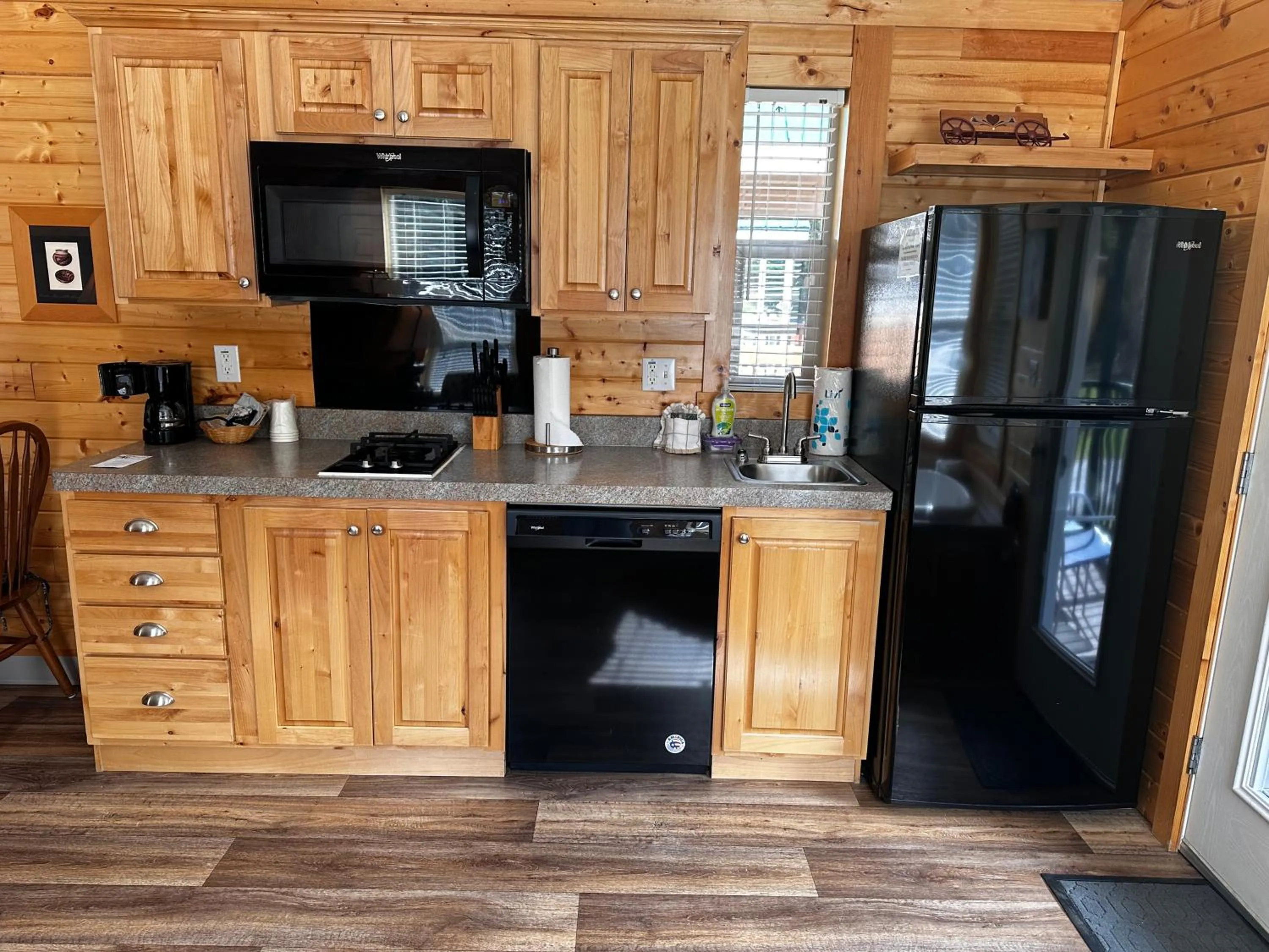 Coffee/tea facilities in Packwood Lodge & Cabins
