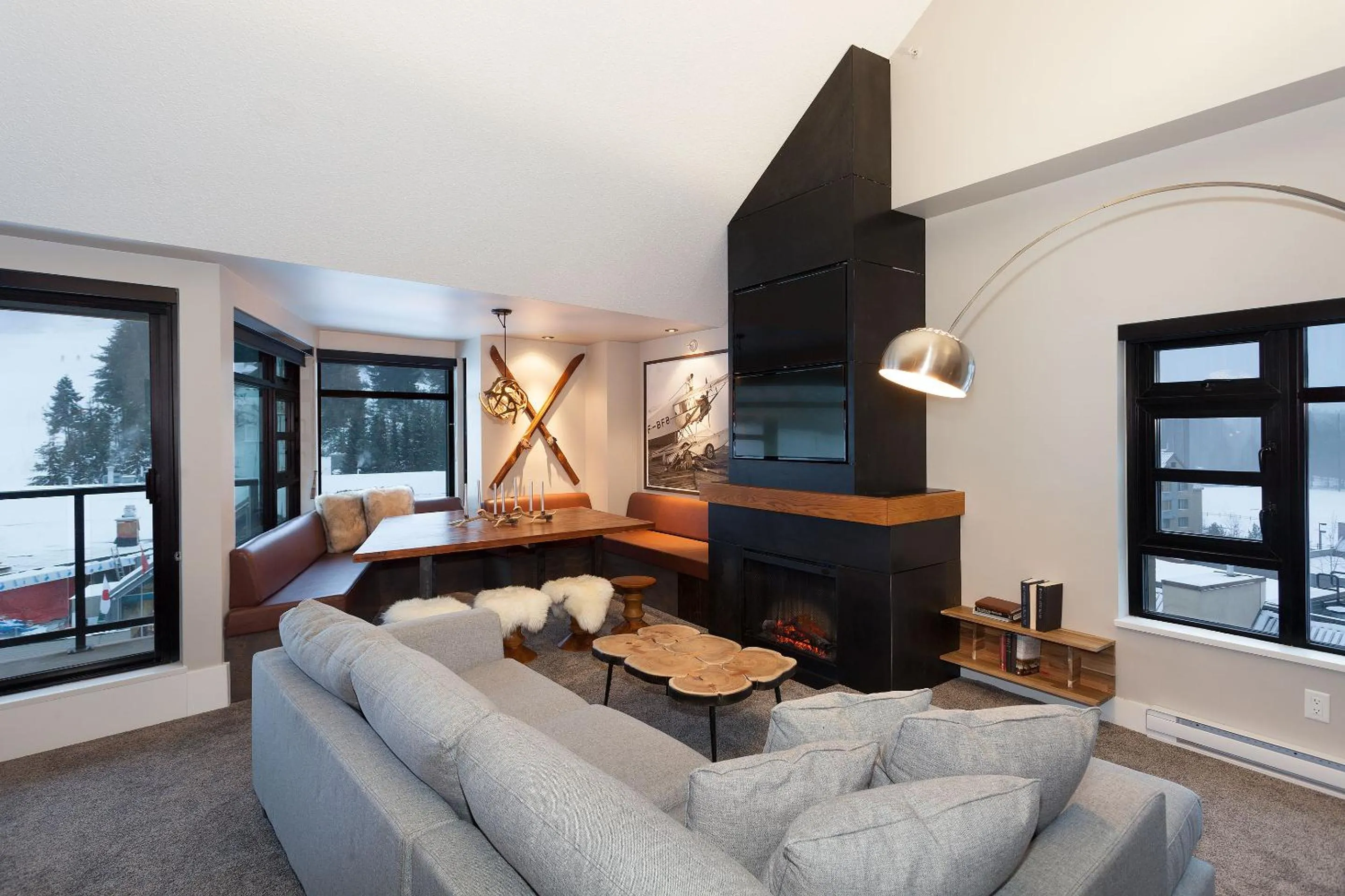 Balcony/Terrace in Gibbons Life Accommodations