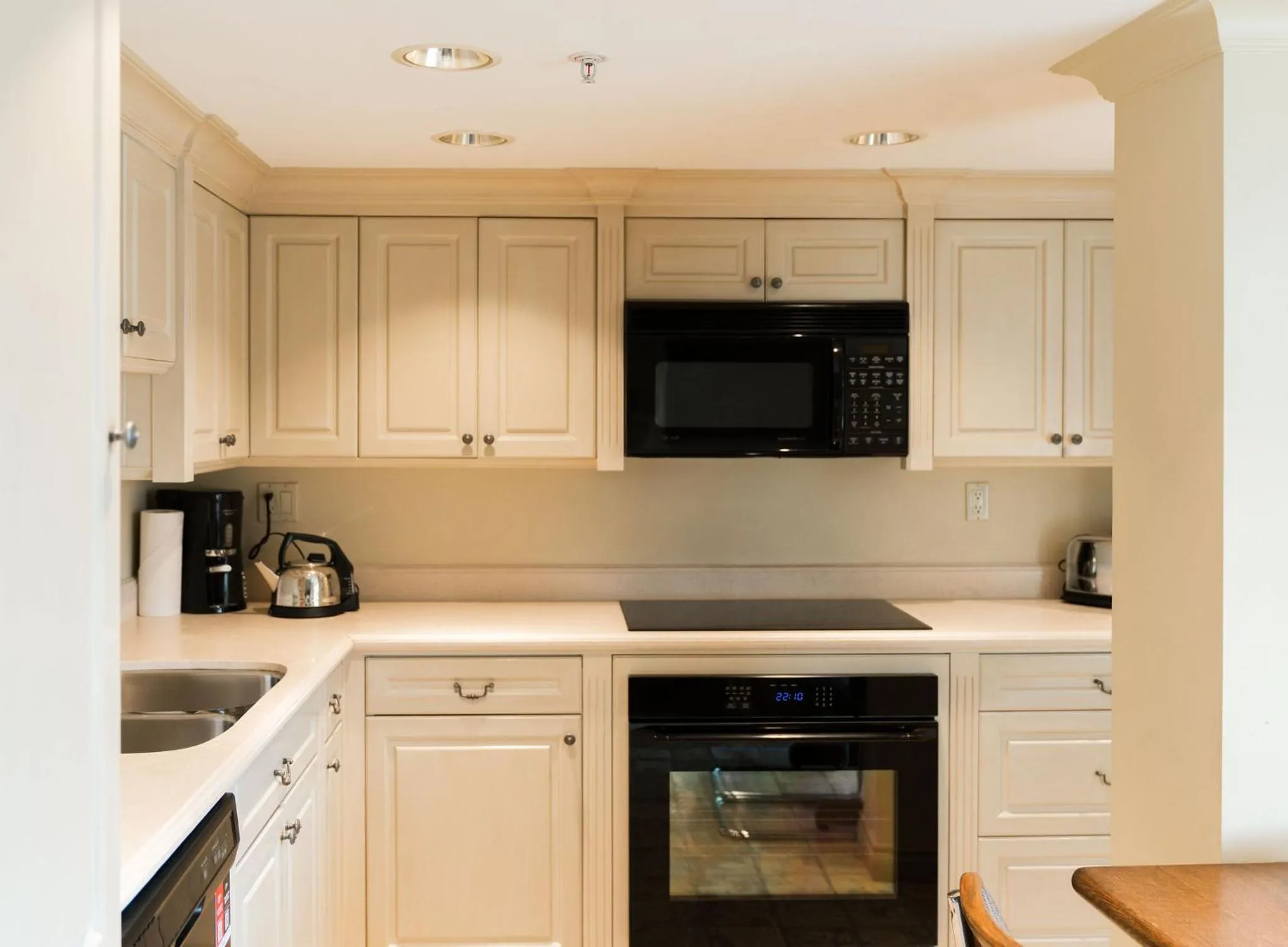 Gibbons Life Accommodations