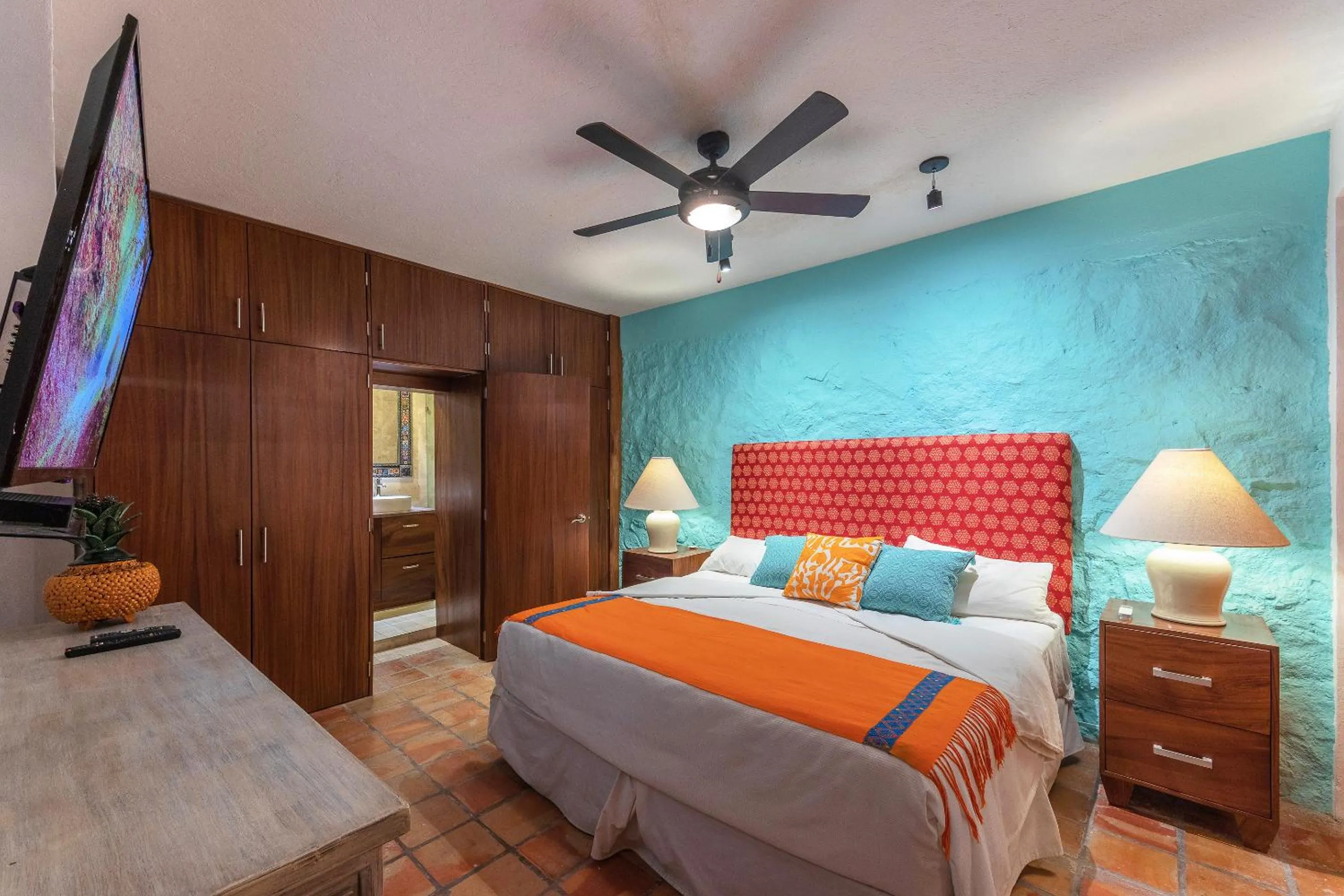 Bed in Villa Lola - Adults Only