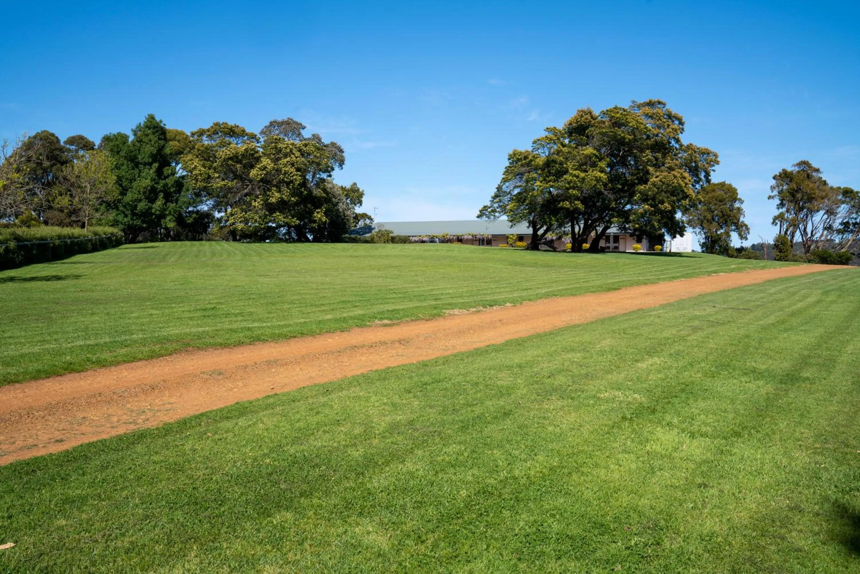 Garden in Karri Aura