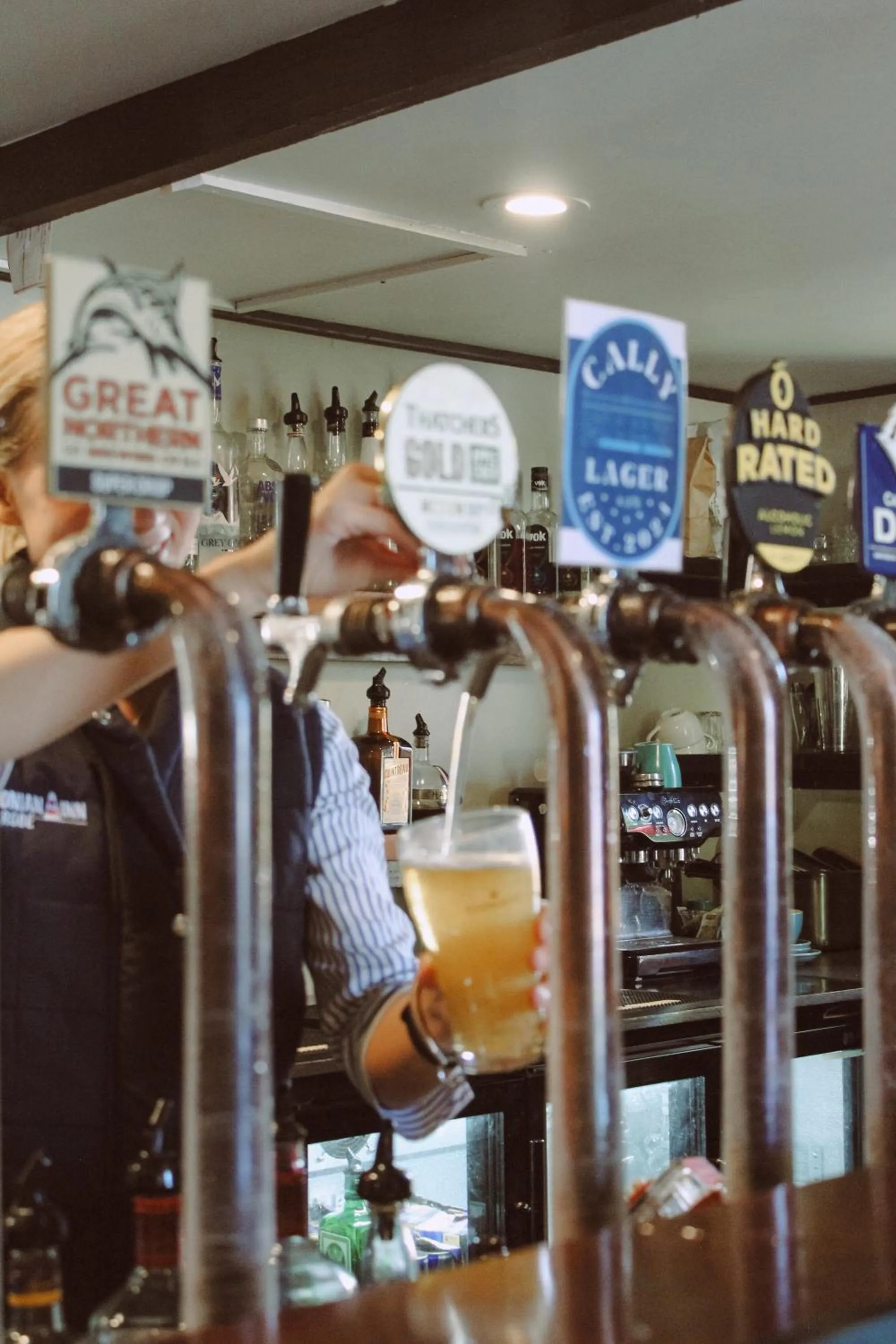 Drinks in Caledonian Inn