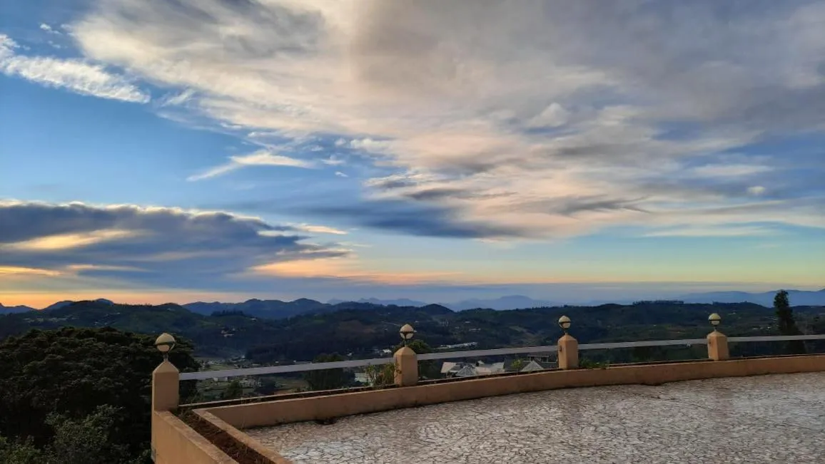 Mountain view in Tulips Valley View Resorts