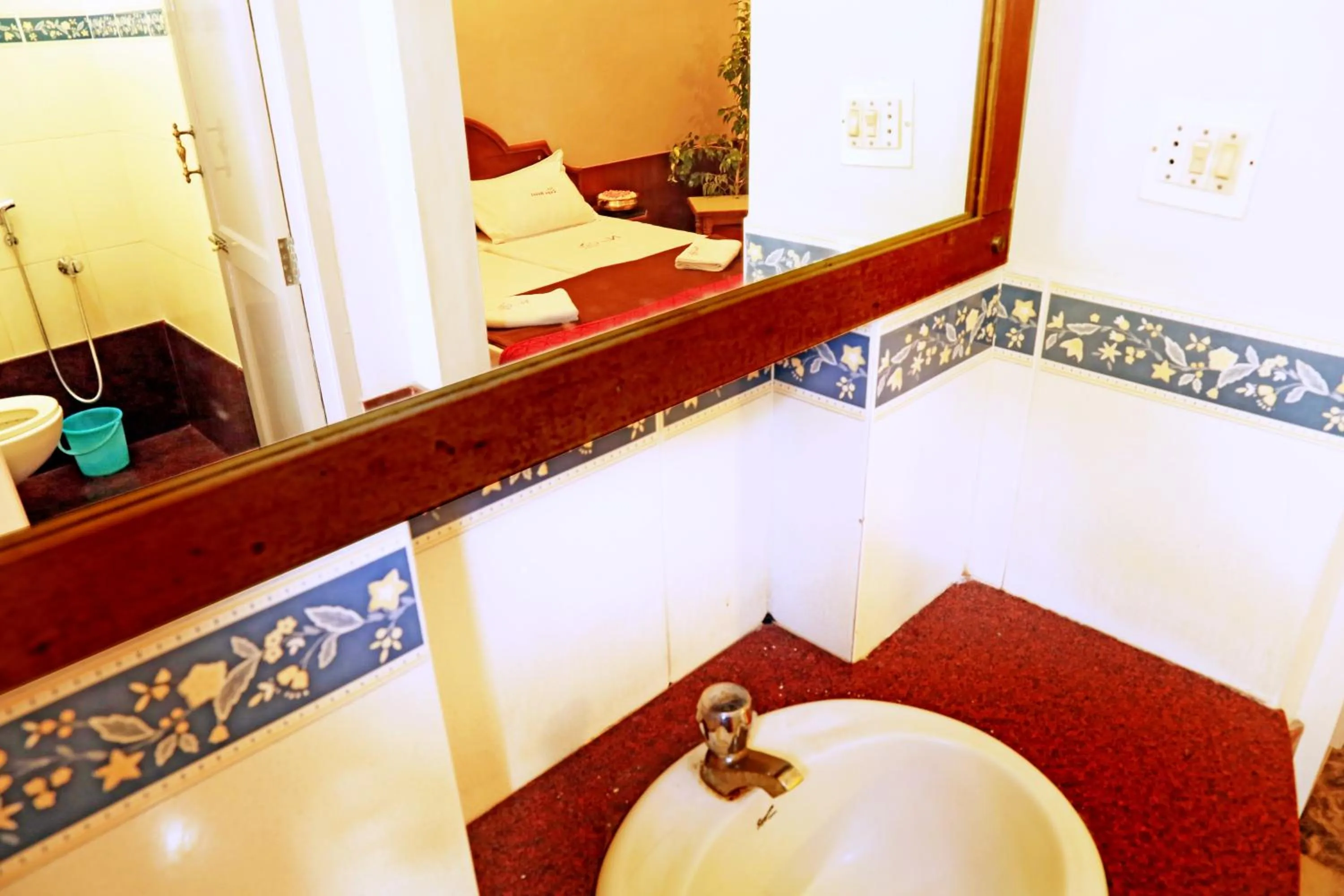 Bathroom in New Cape Hotel