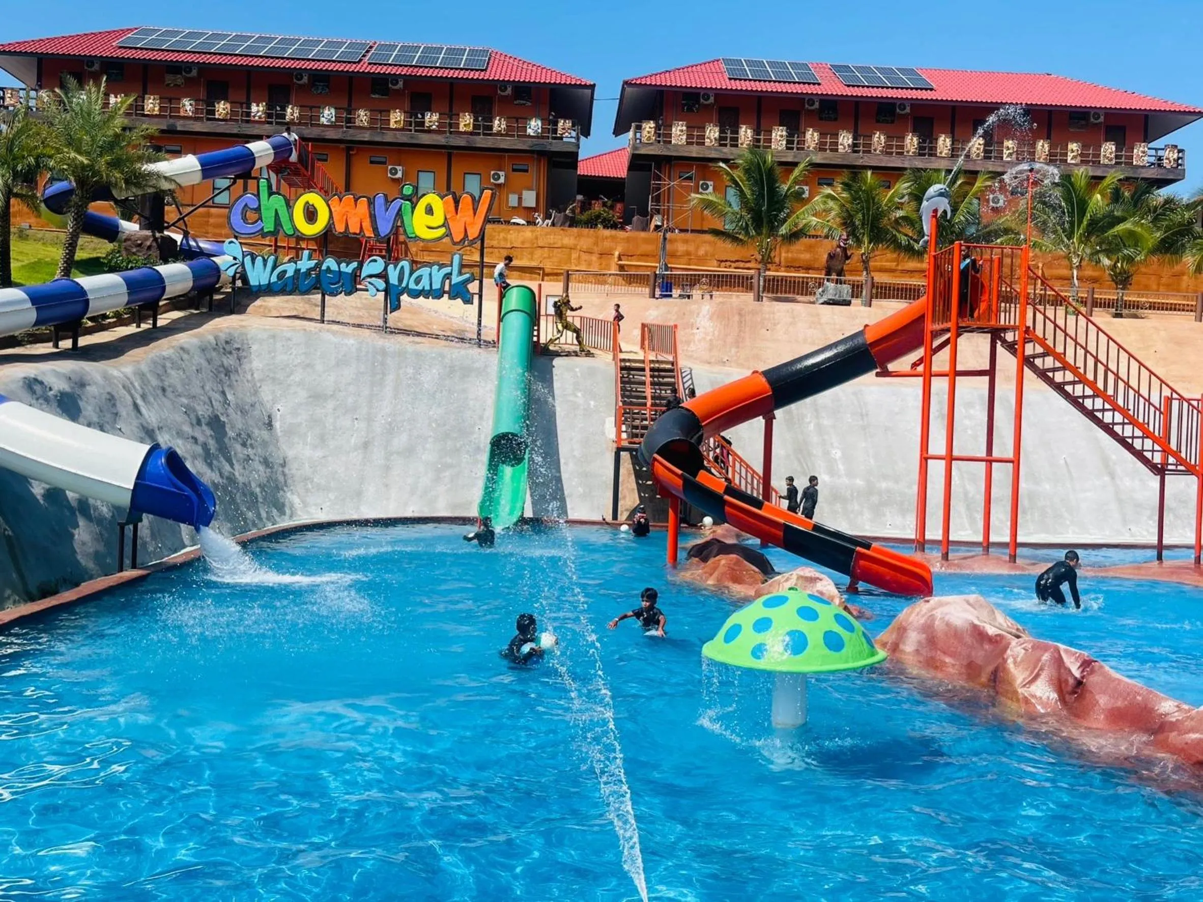 Aqua park in Chomview Resort