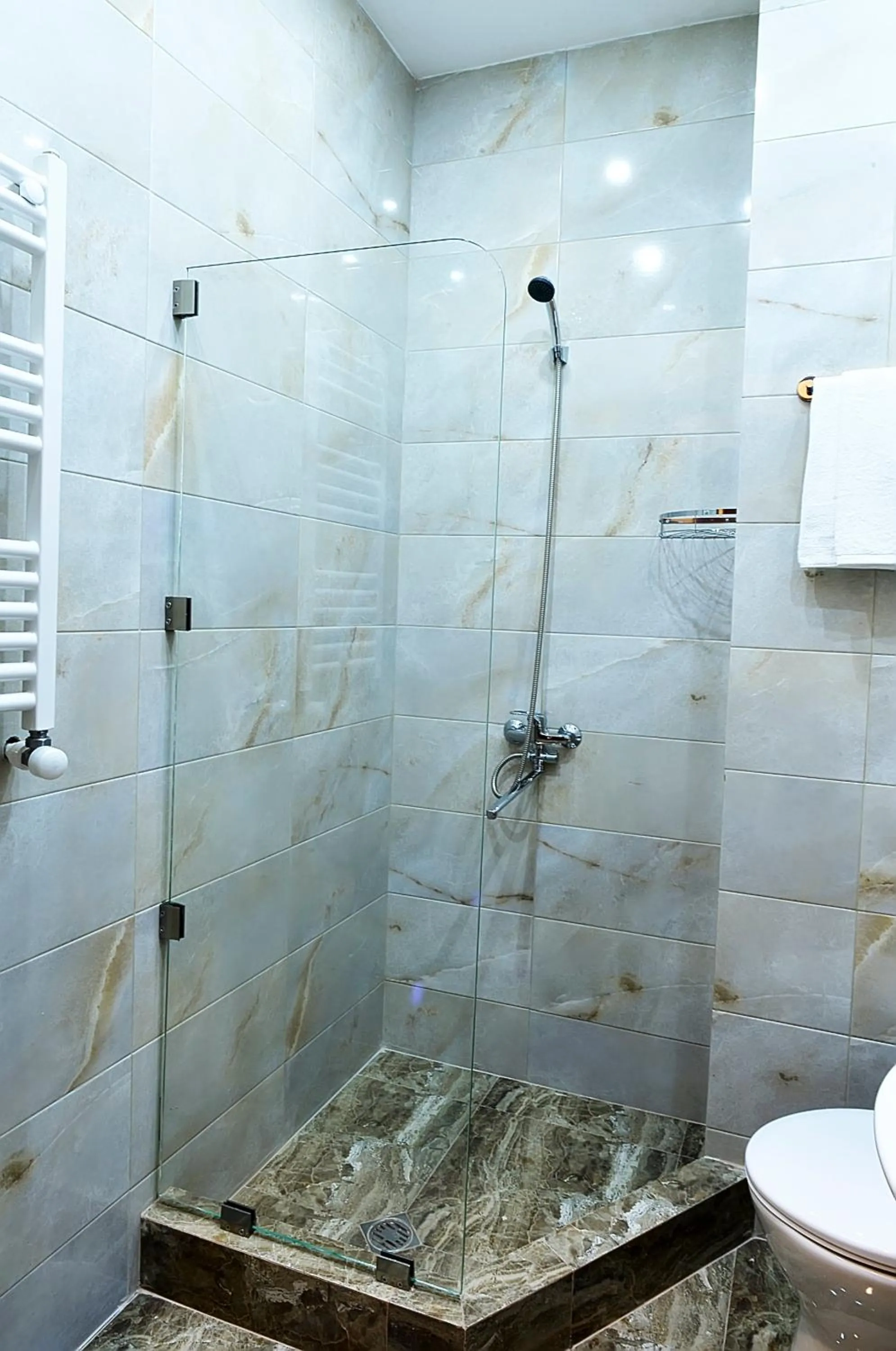 Bathroom in MGK Hotel