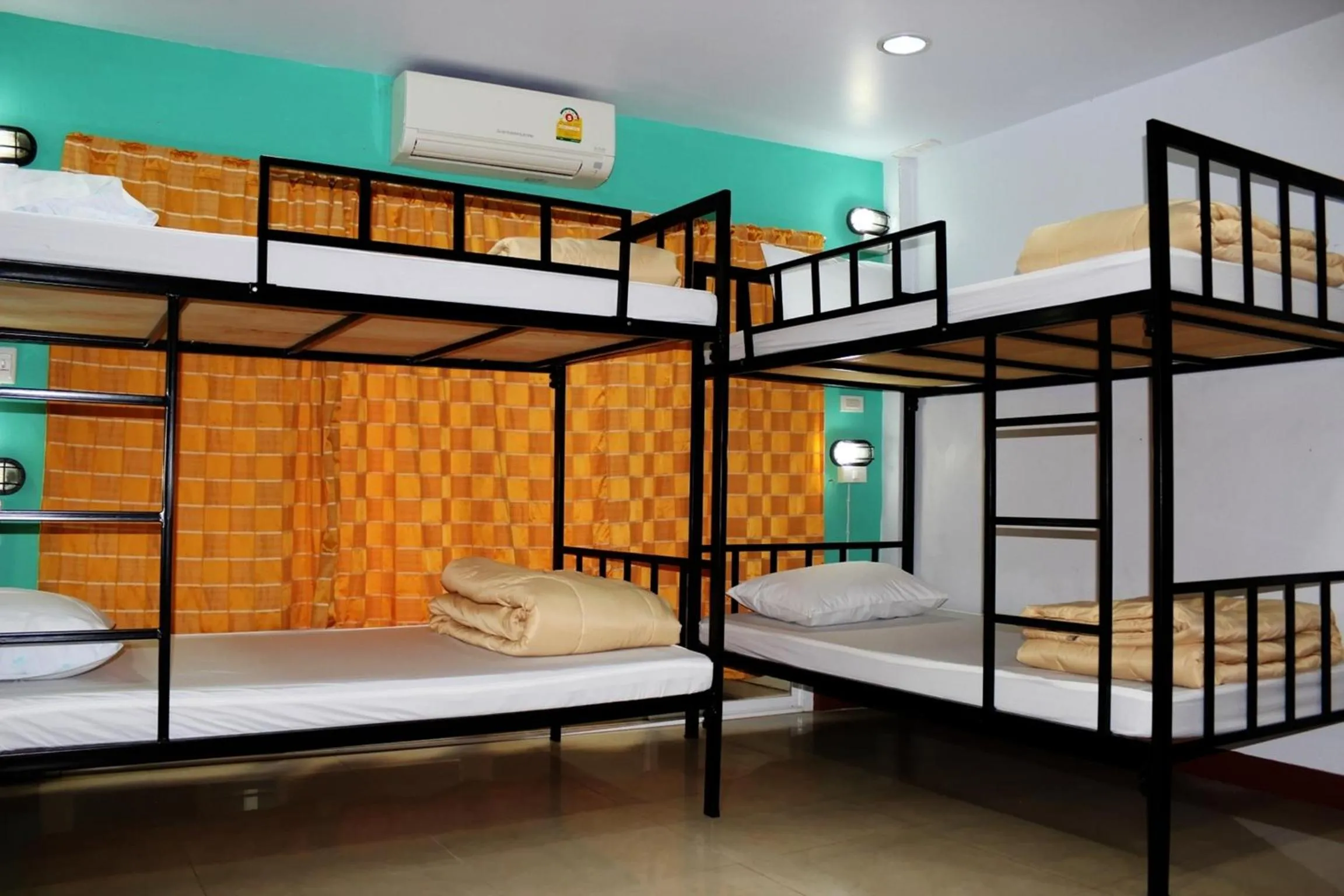 Photo of the whole room, Bed in Home Base Hostel