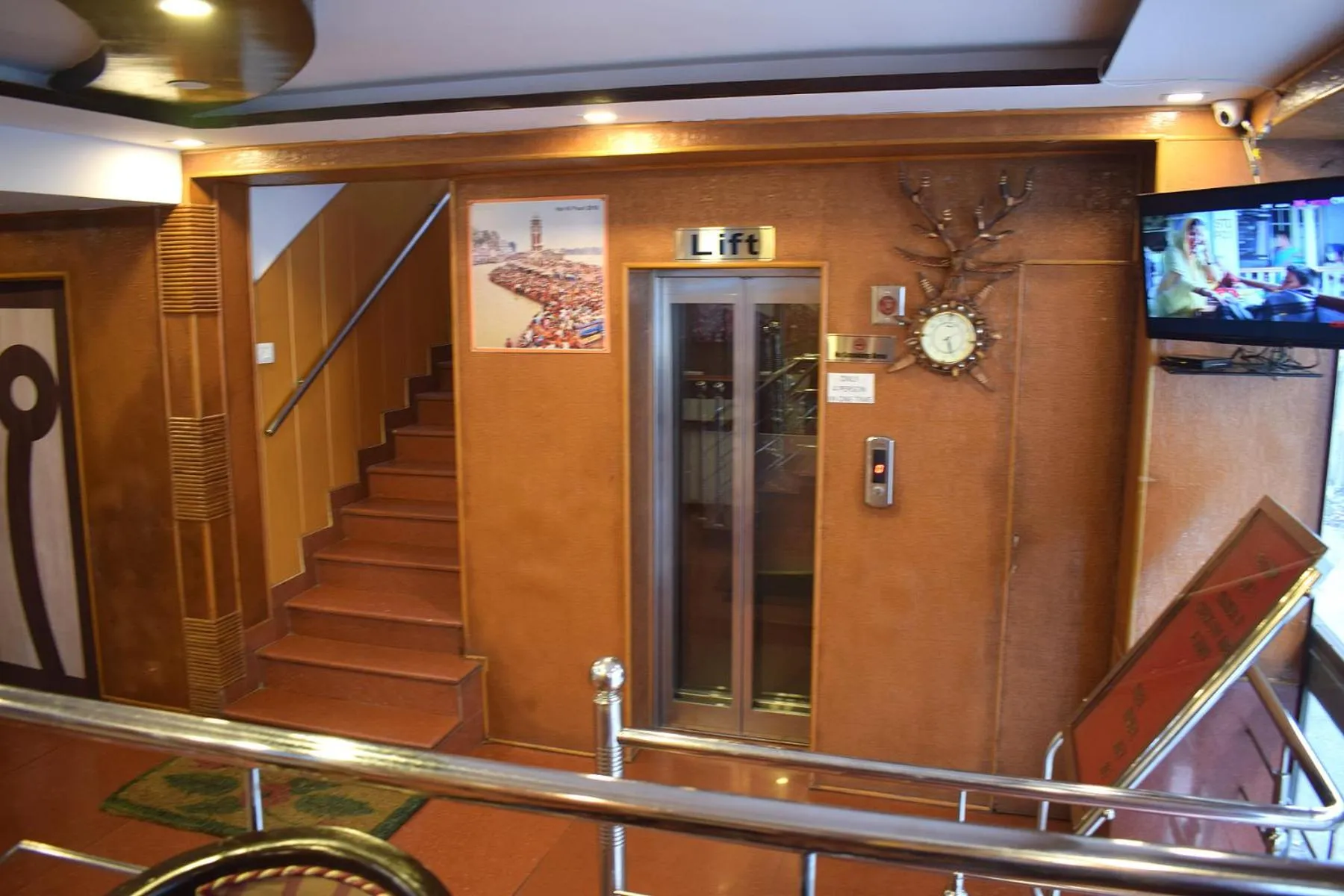 Facade/entrance in Hotel Thakur Ji