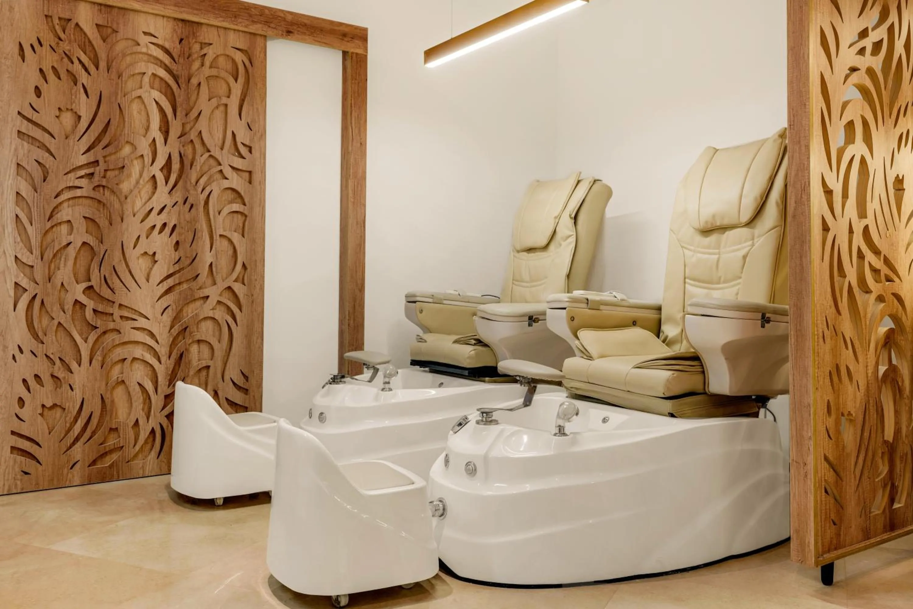 hair dresser in Steigenberger Aldau Beach Hotel