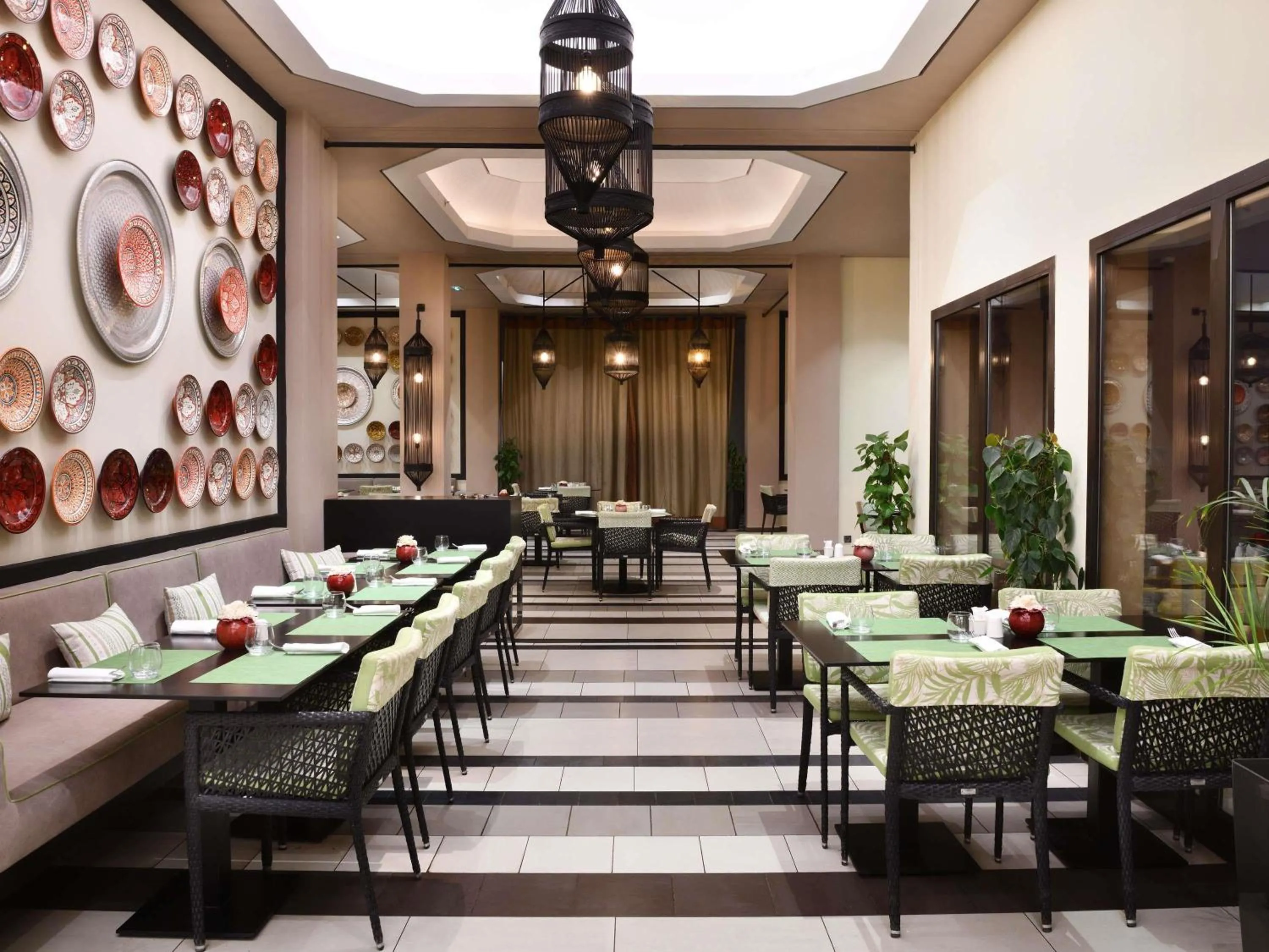 Restaurant/places to eat in Mövenpick Hotel Mansour Eddahbi Marrakech