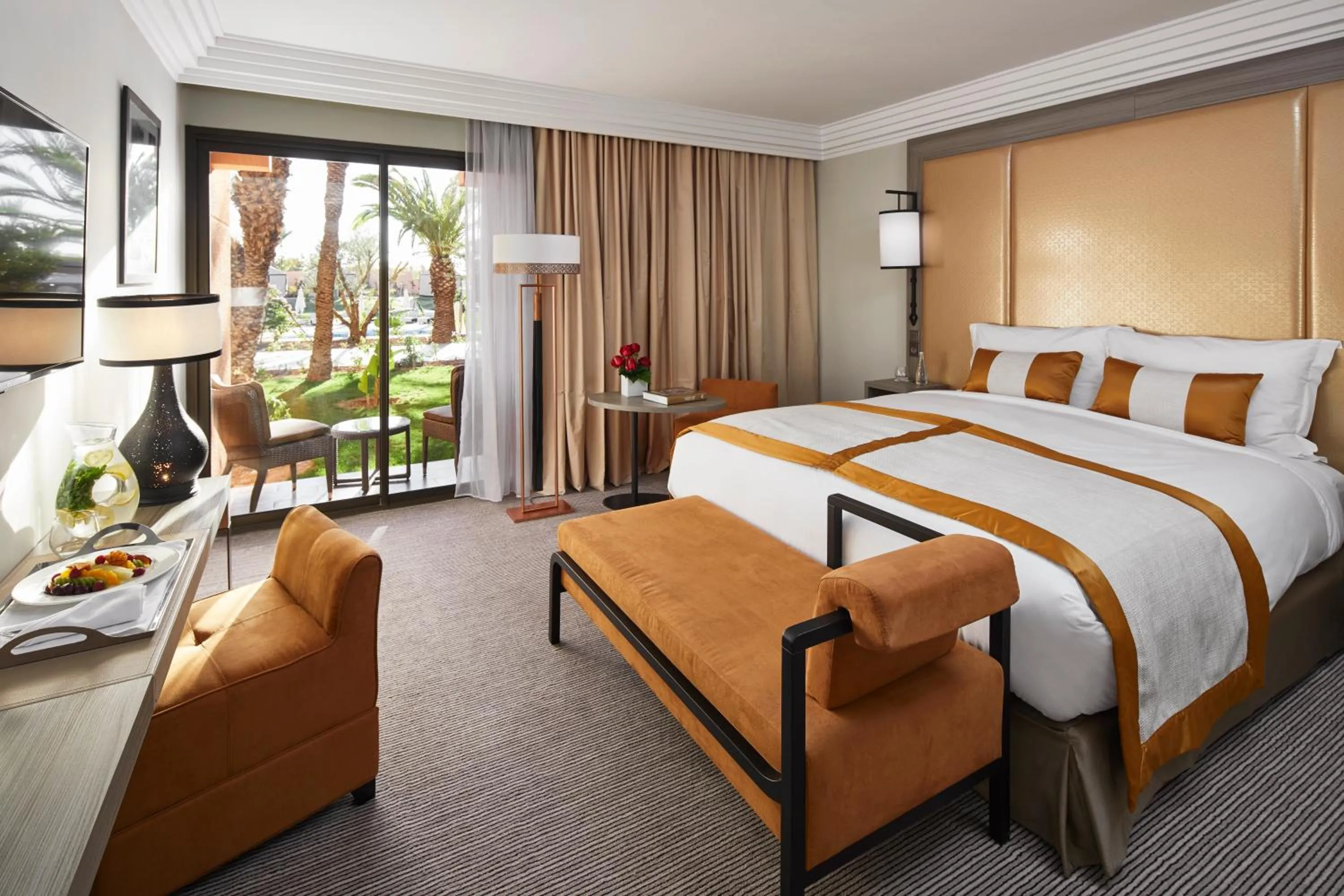 Bed in Mövenpick Hotel Mansour Eddahbi Marrakech