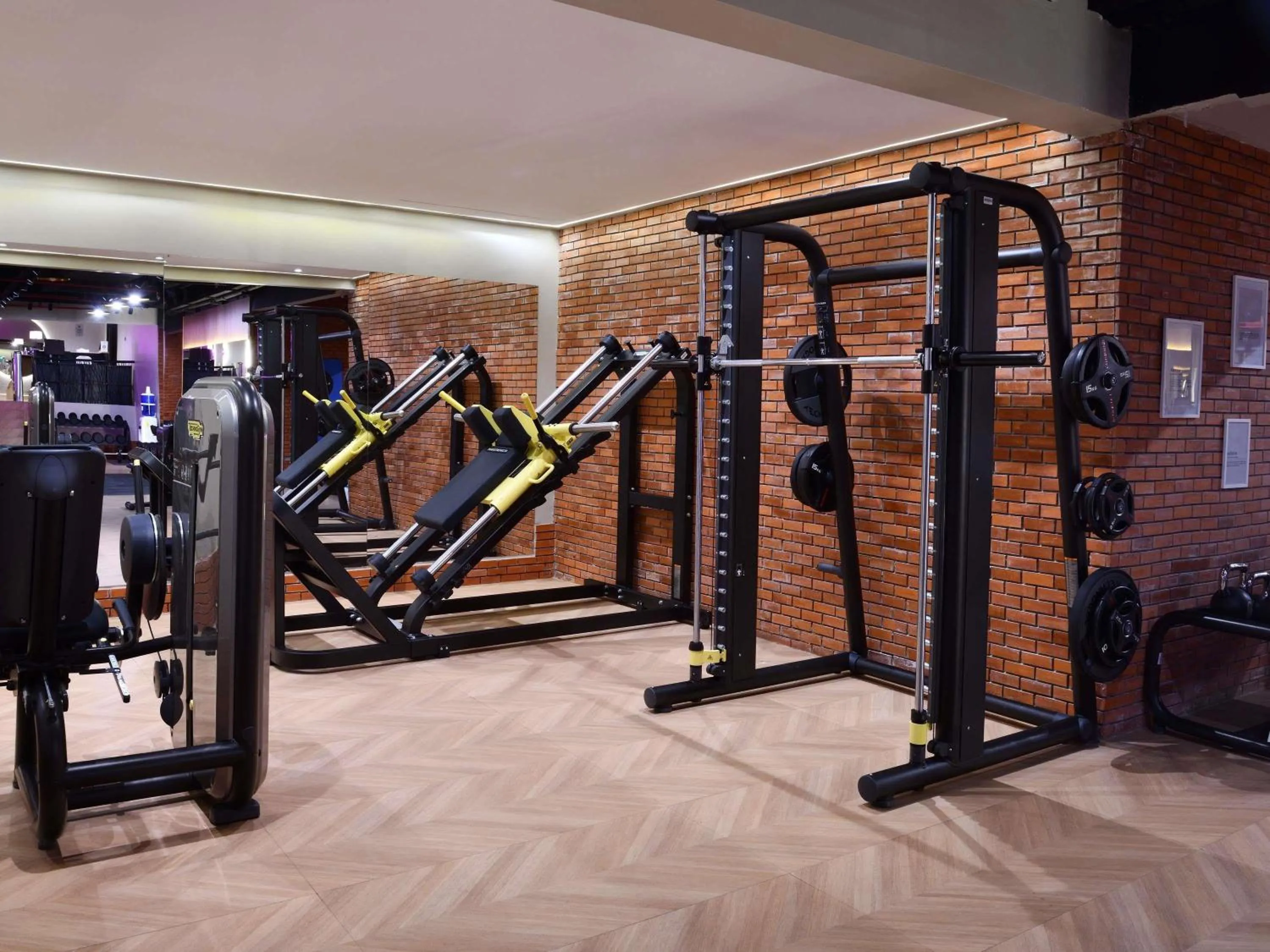 Fitness centre/facilities in Mövenpick Hotel Mansour Eddahbi Marrakech