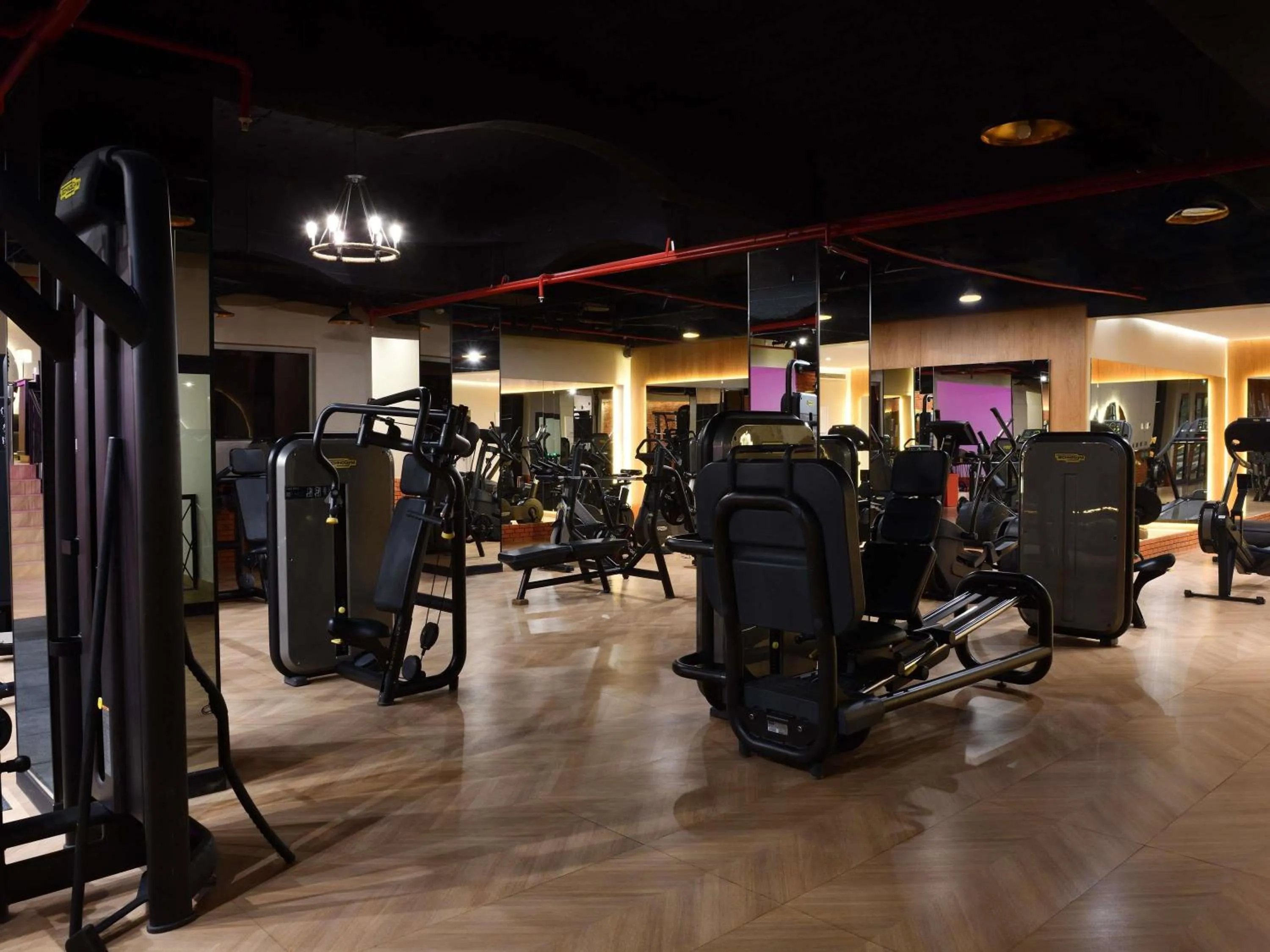 Fitness centre/facilities in Mövenpick Hotel Mansour Eddahbi Marrakech