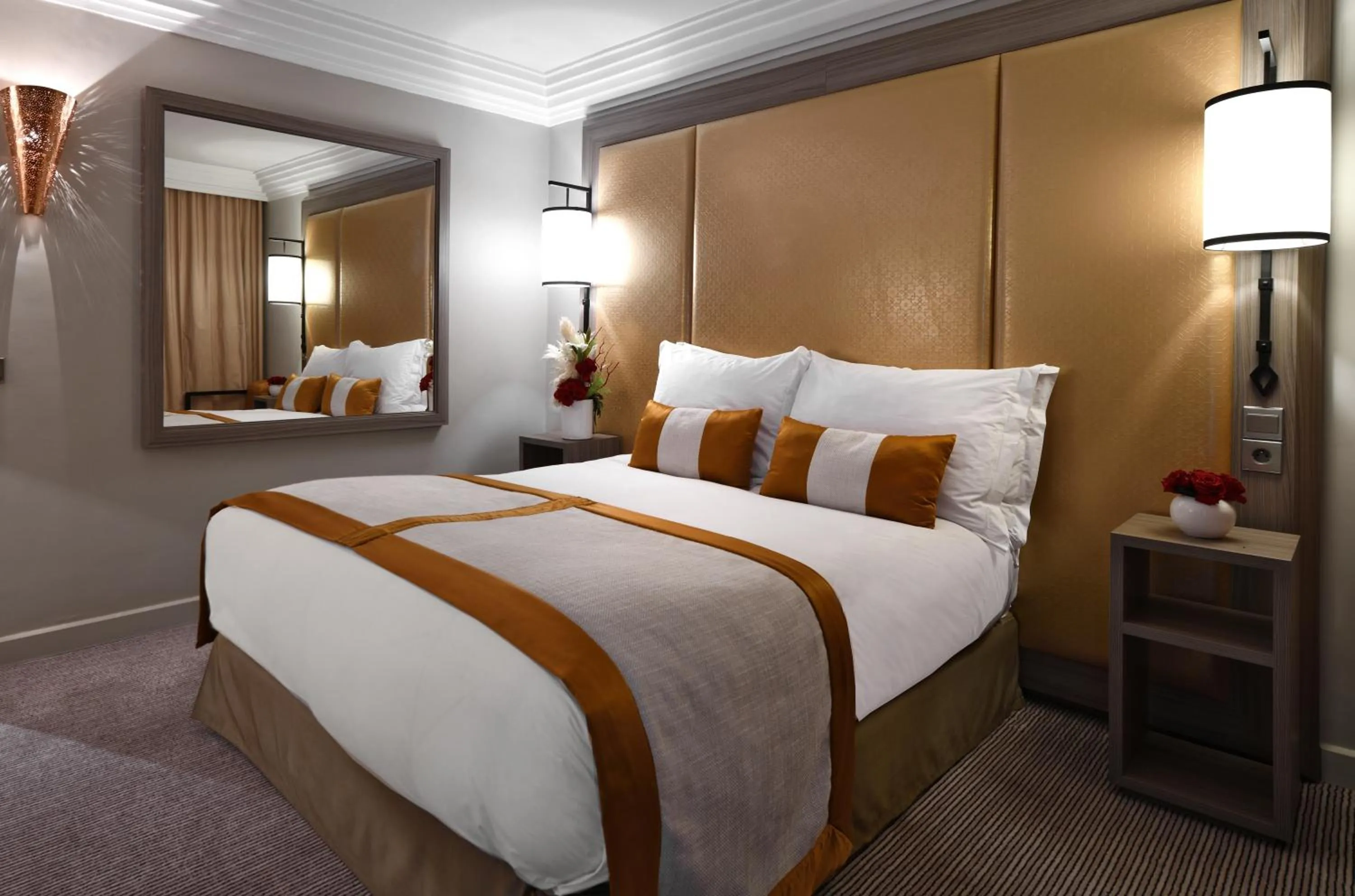 Bedroom, Bed in Mövenpick Hotel Mansour Eddahbi Marrakech