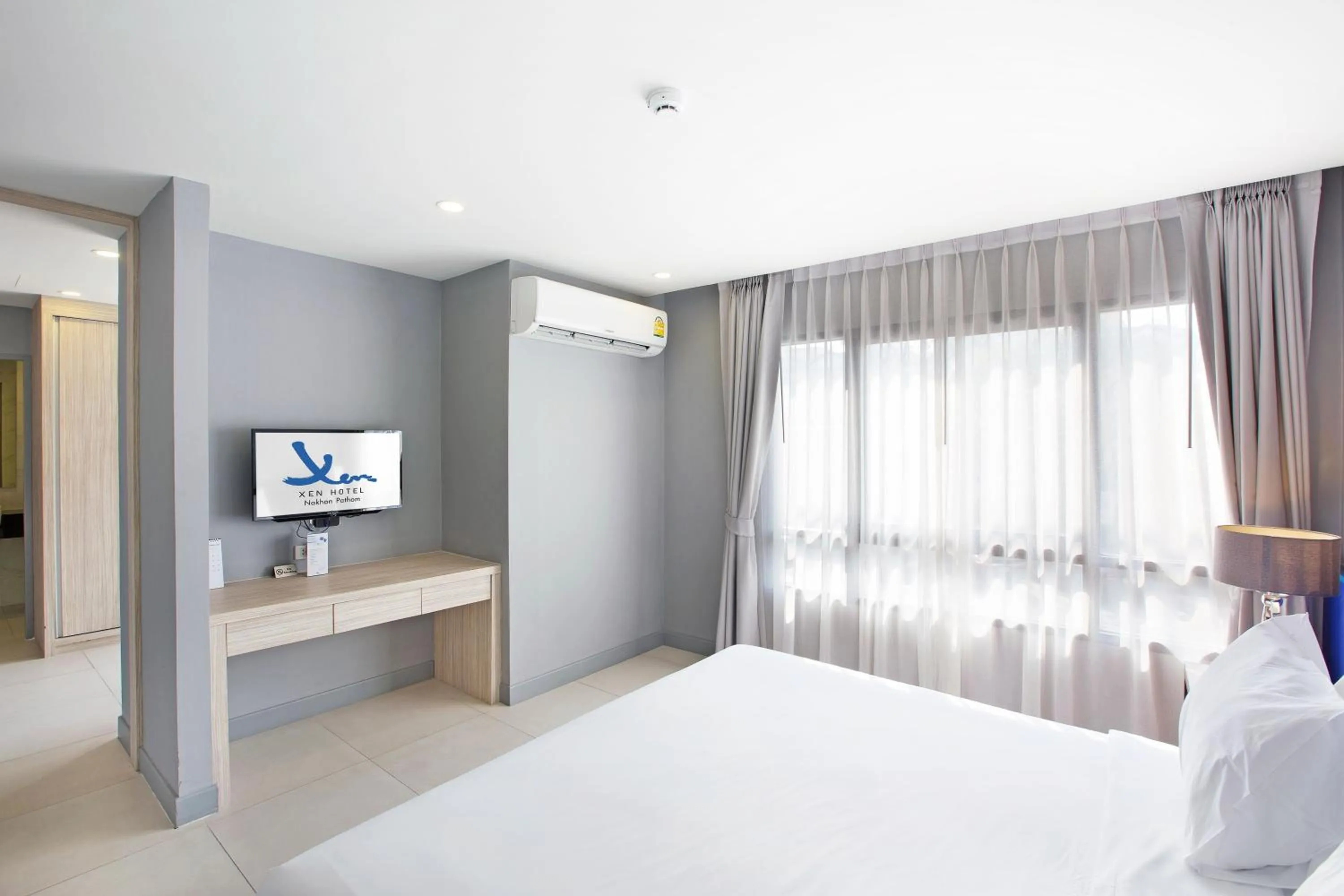 Toilet, Bed in Xen Hotel Nakhon Pathom - SHA PLUS