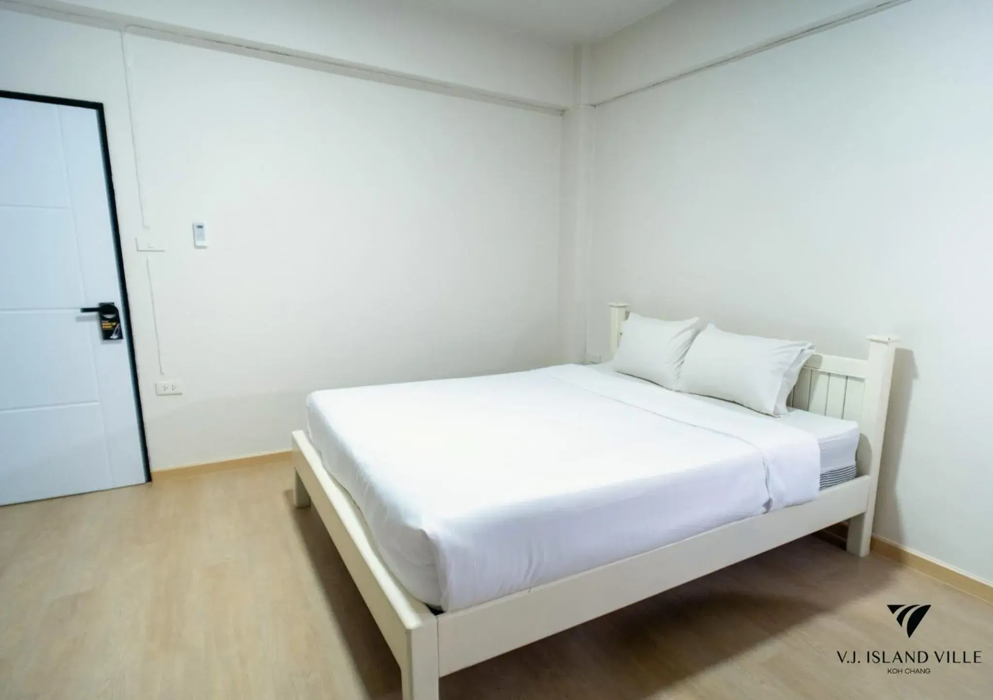 Superior Double Room in THE HABITAT Koh Chang - VJ Island View Superior Double Room in THE HABITAT Koh Chang - VJ Island View