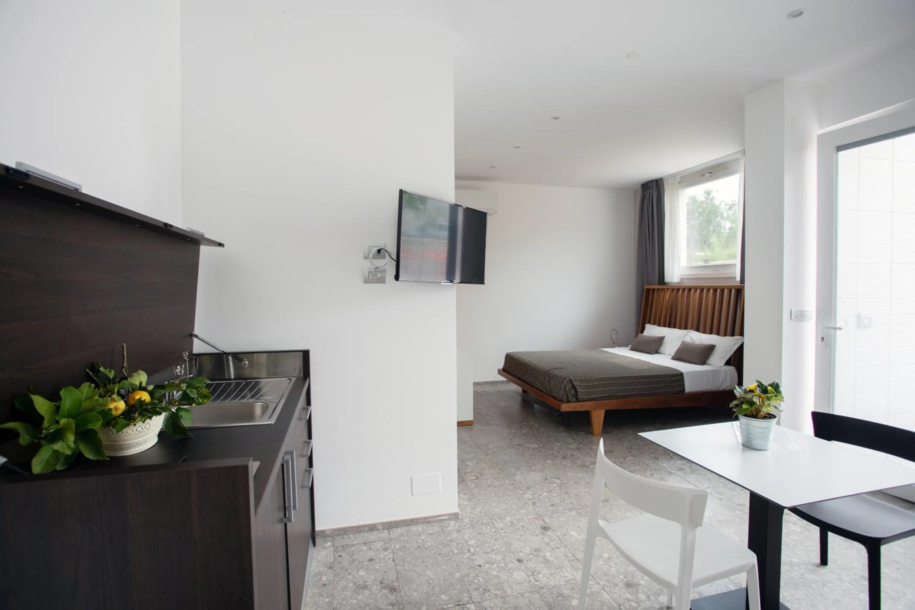 Kitchen or kitchenette in Hotel Torre Santamaria Resort