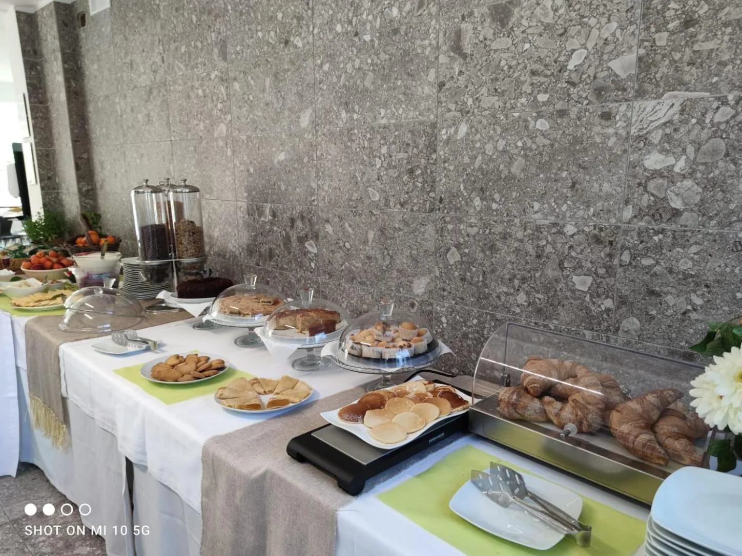 Continental breakfast in Hotel Torre Santamaria Resort