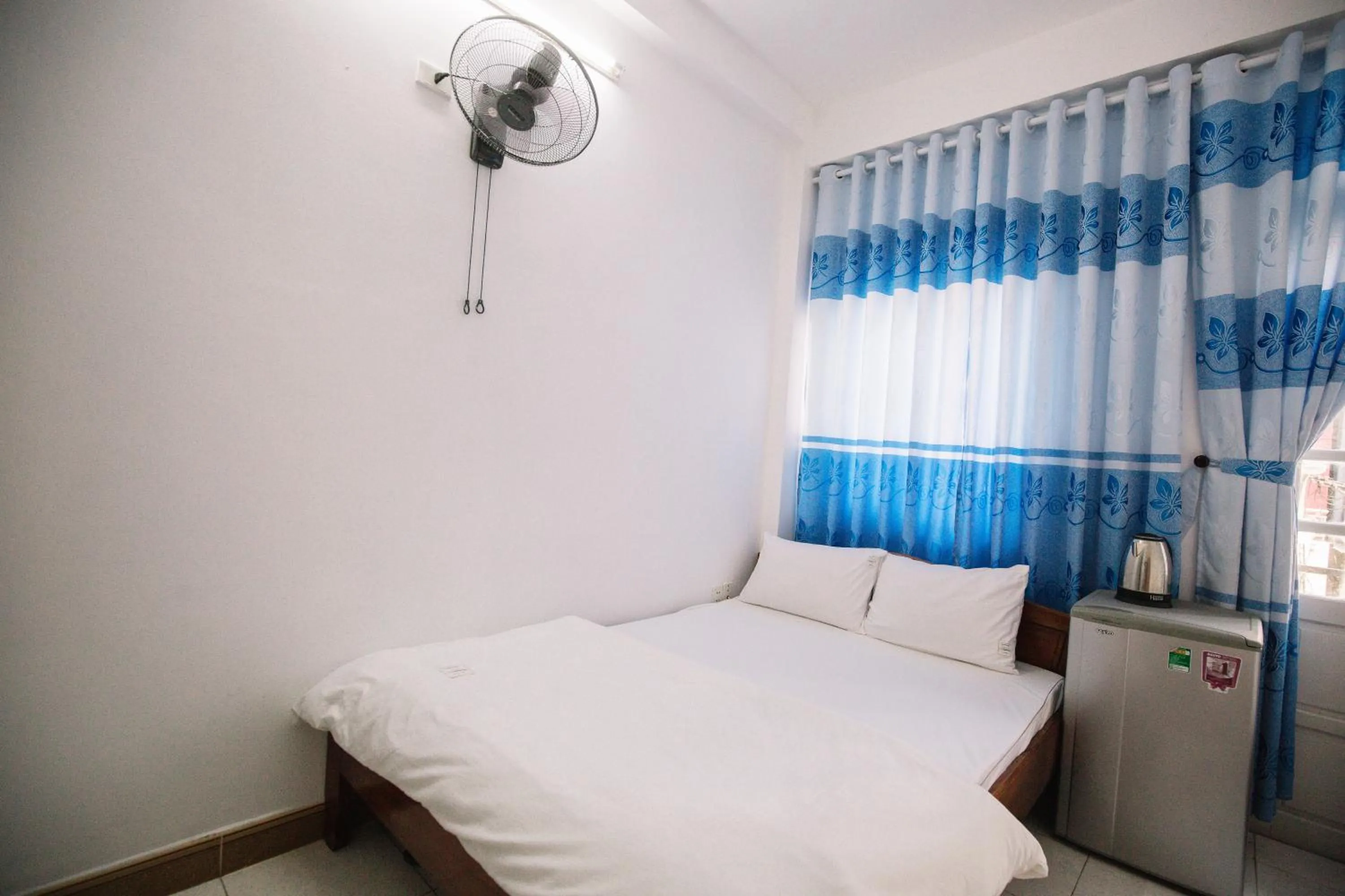 Bedroom in Lum Dong Tien Hotel