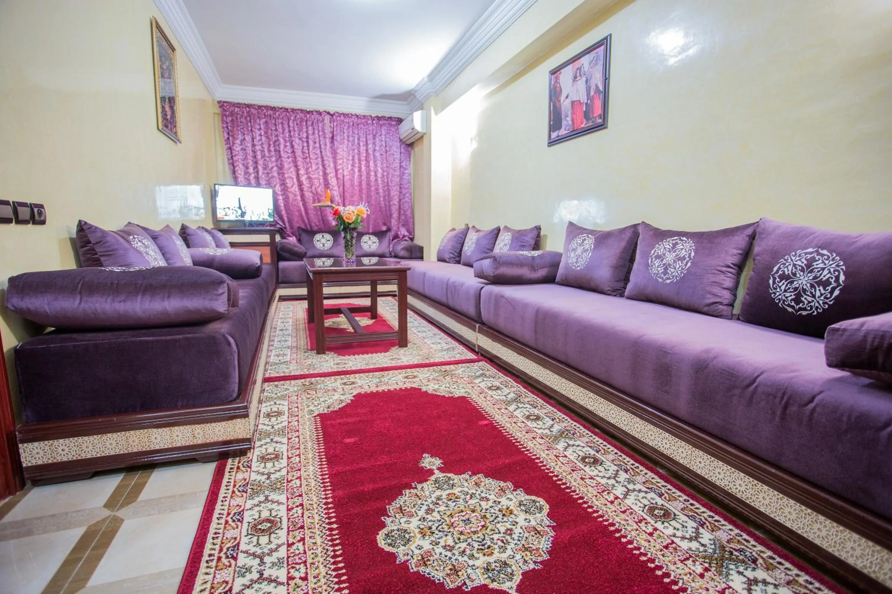 Living room in Appart Hotel Les Ambassadeurs