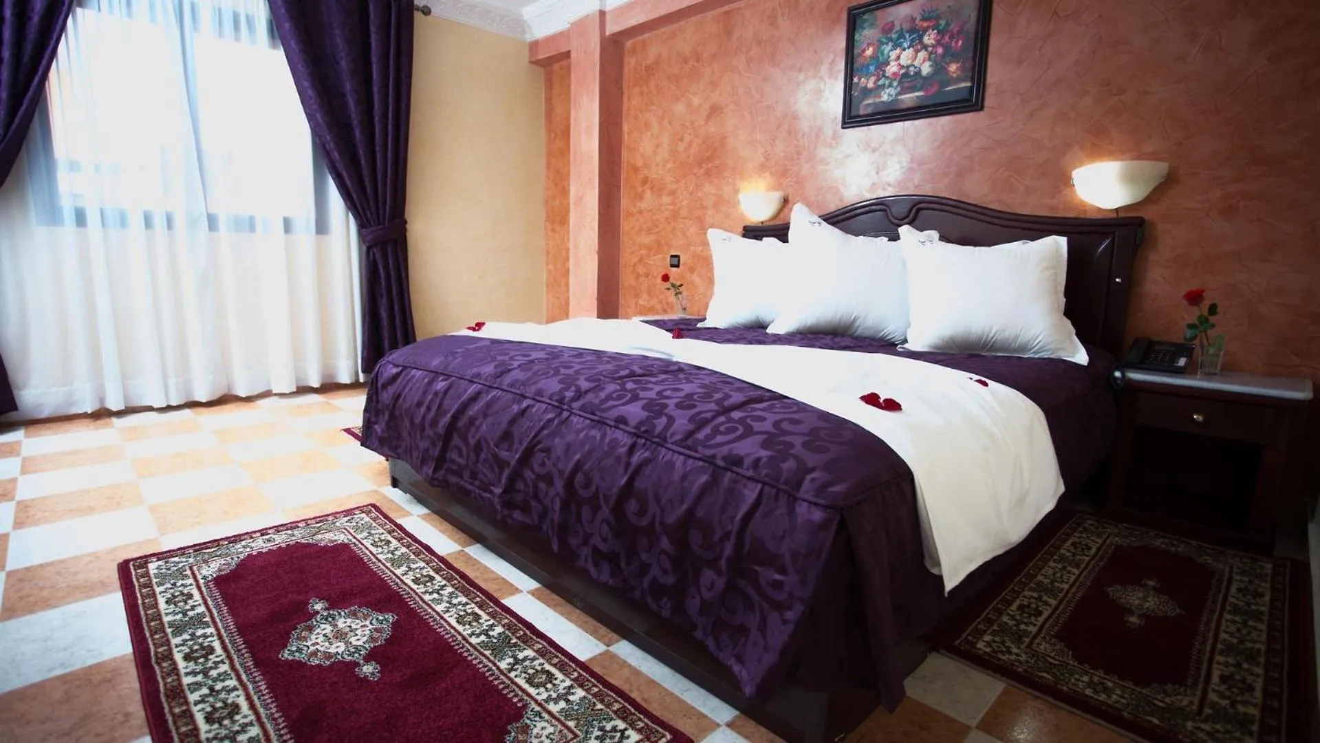 Bed in Appart Hotel Les Ambassadeurs