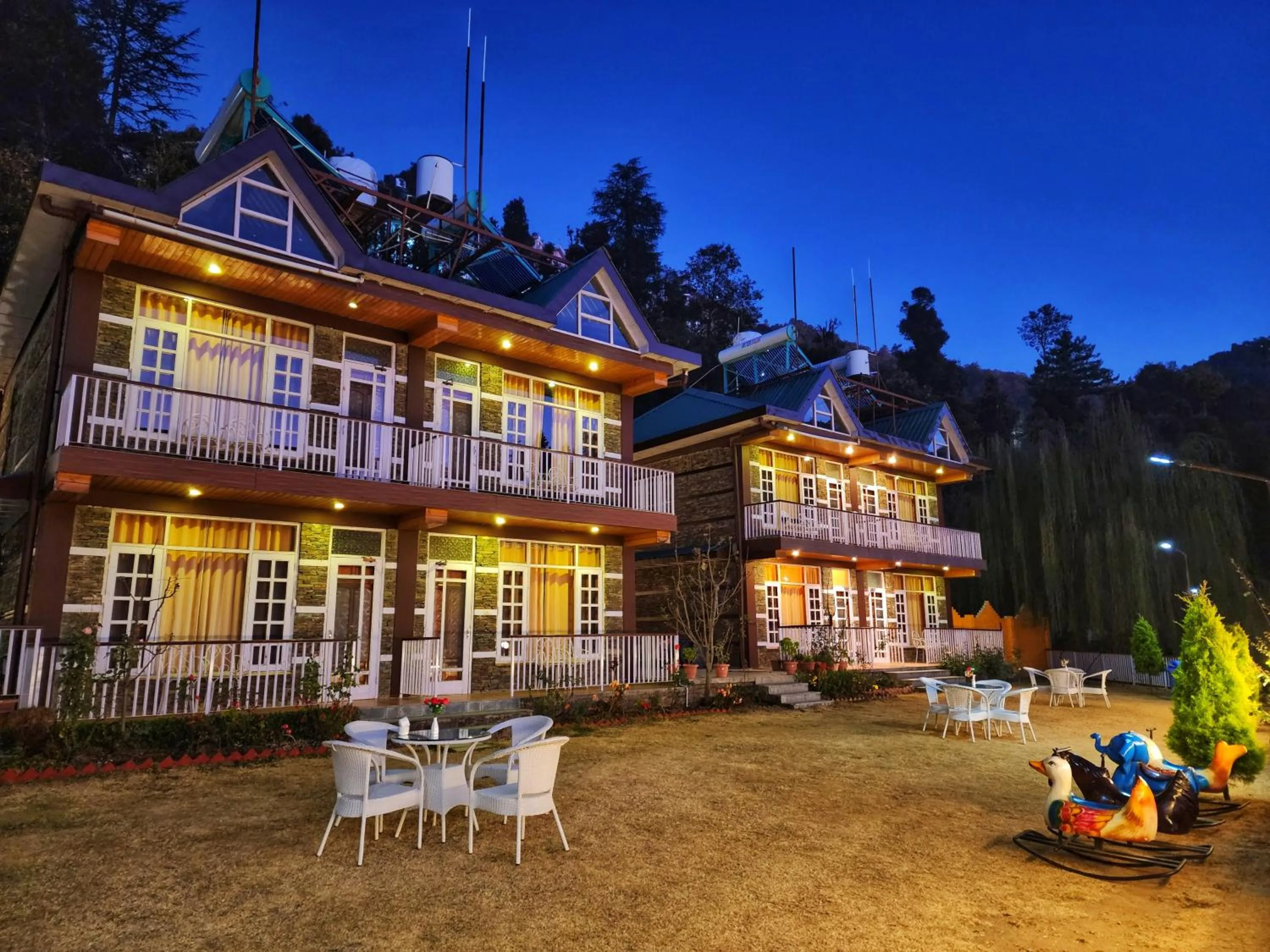 KAMNA HILL RESORT a Boutique cottages