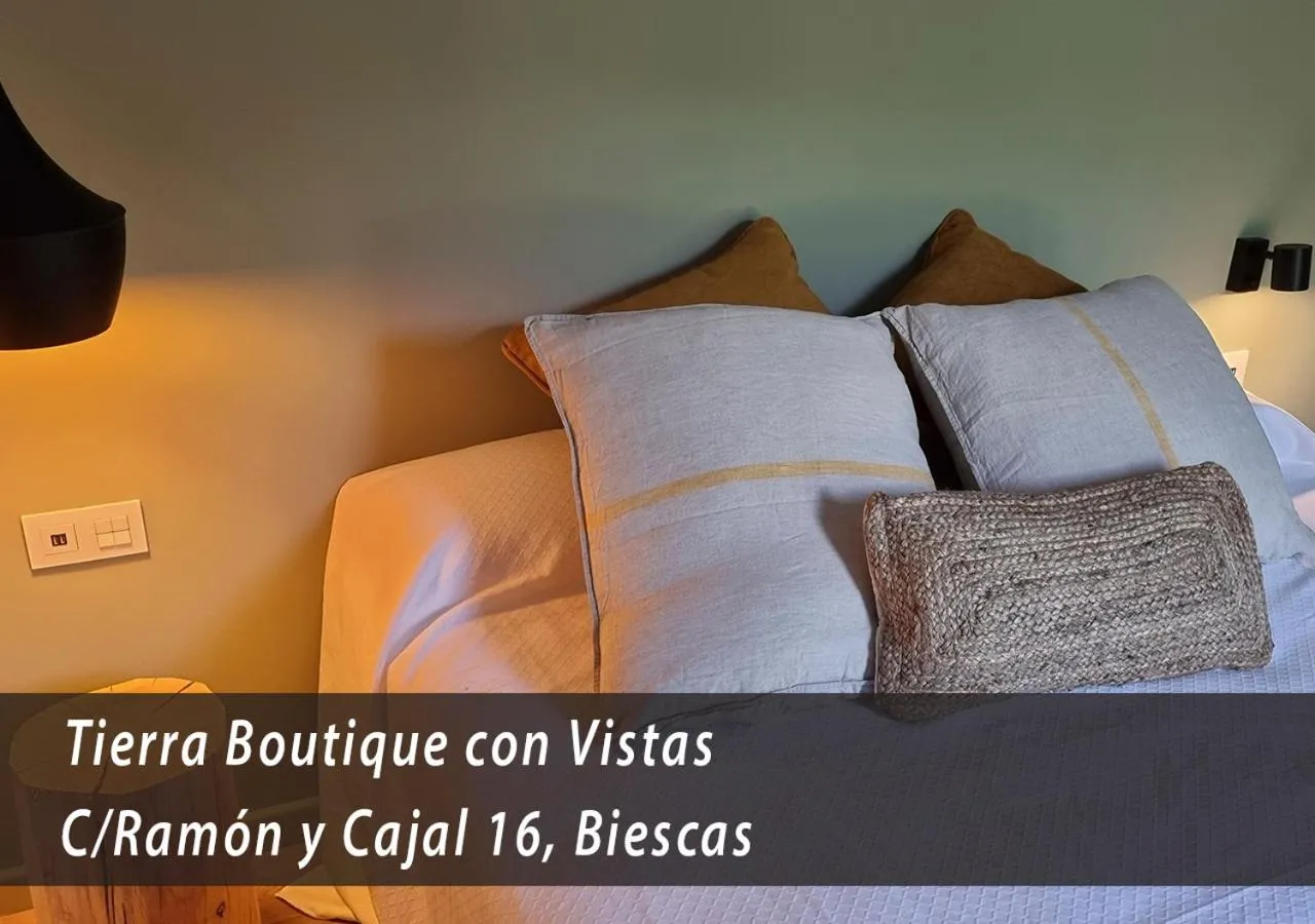 Bed in Apartamentos LCR Boutique, LCR Suites y LCR Los Valles